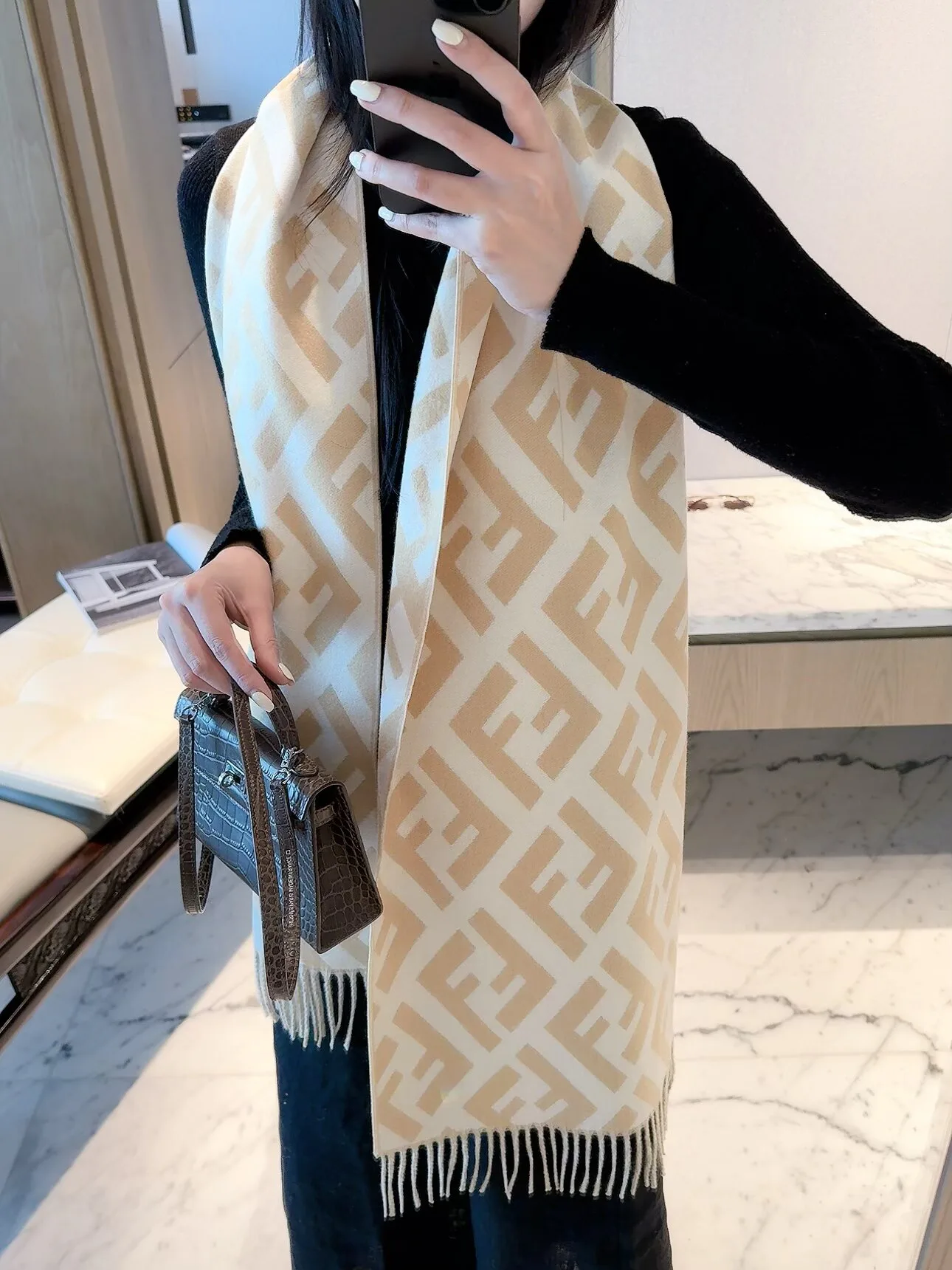 Scarves FENDI 18322574