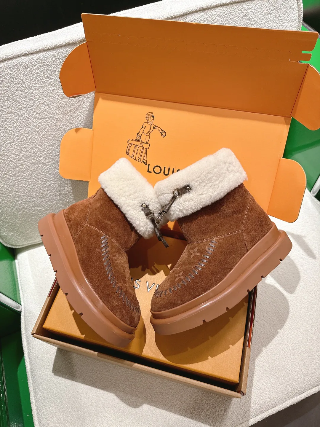 Women's Ugg Boots LOUIS VUITTON 18152826