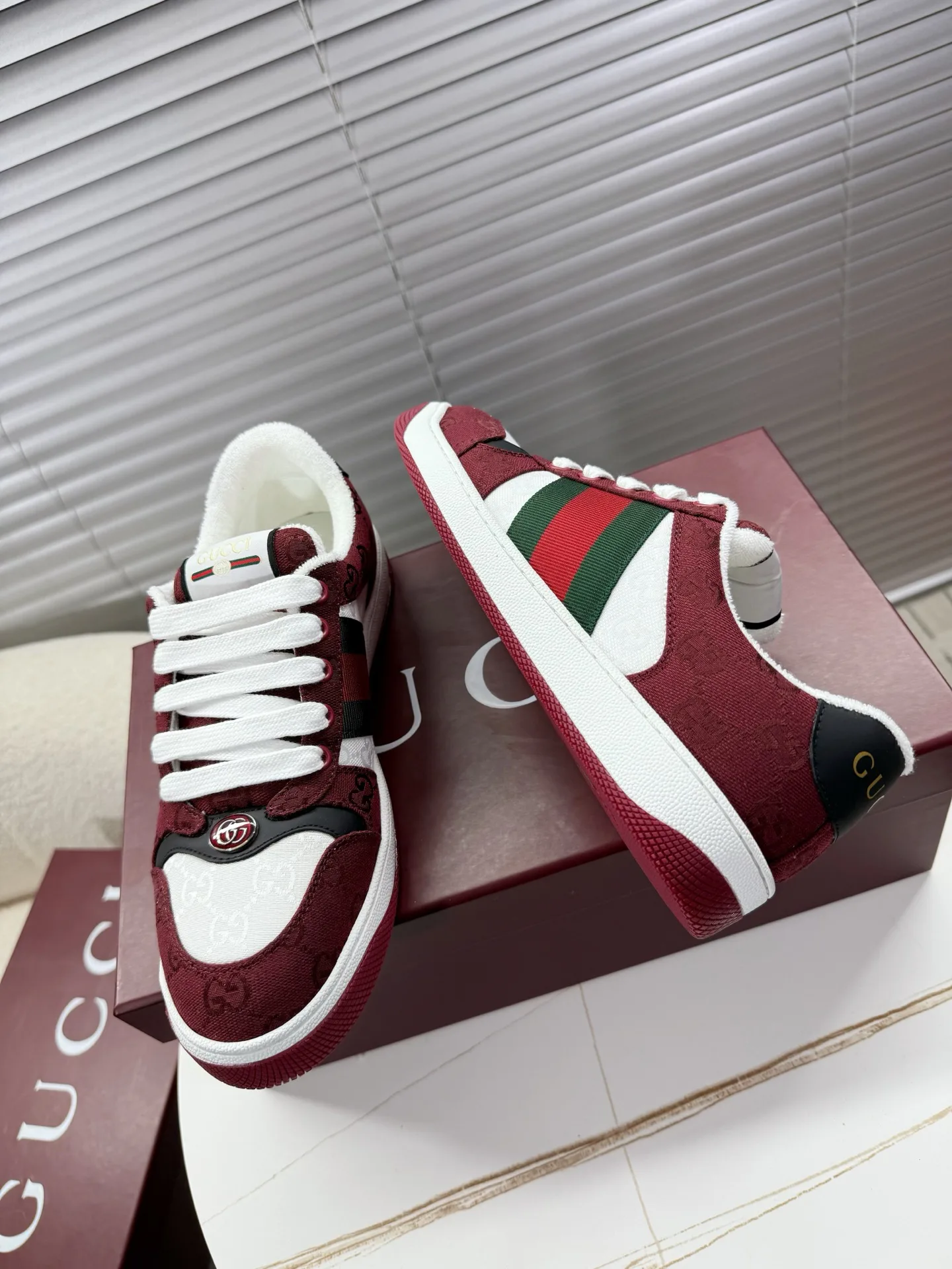 Women's Sneakers GUCCI 17451089