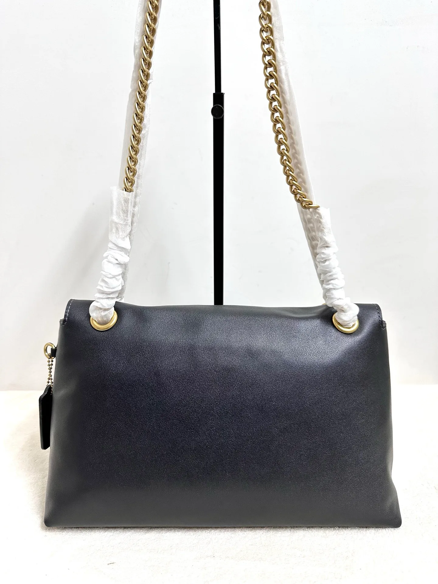 Women's Classic Handbags COACH 18517346