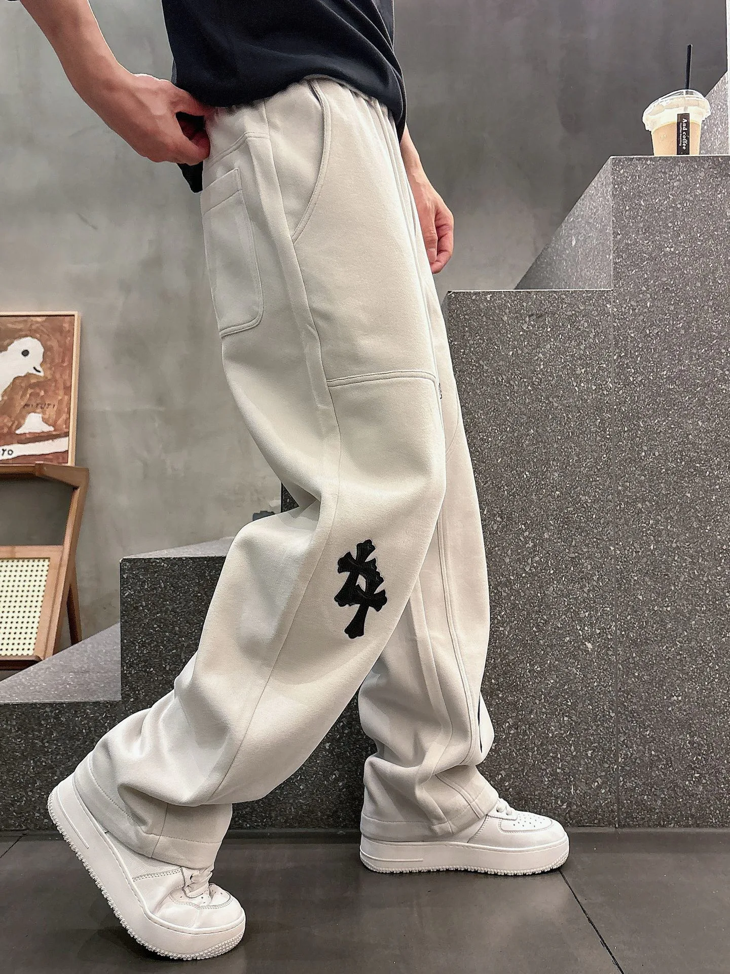 Брюки Мужские Chrome Hearts 18596833