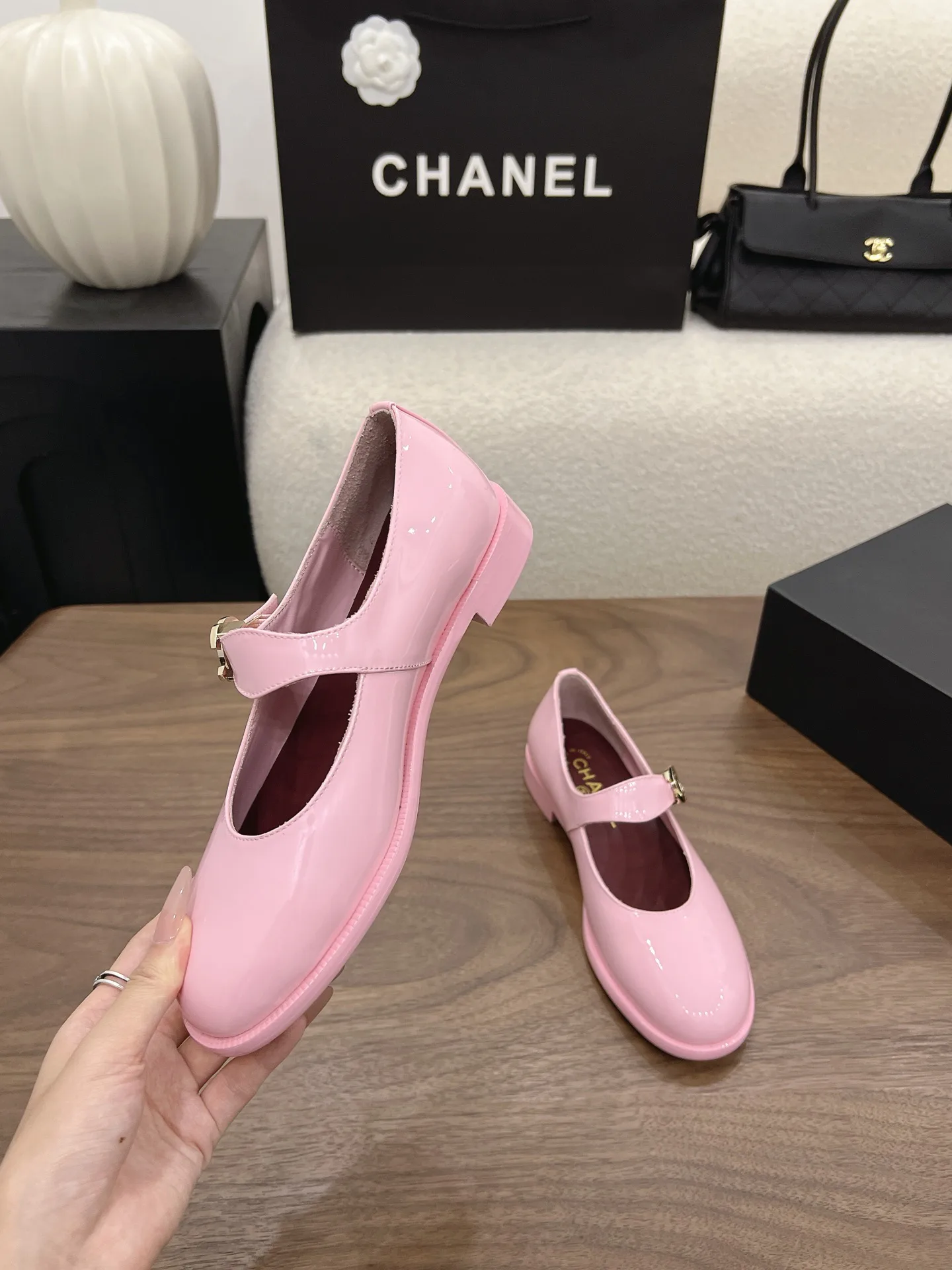 Women's Heels CHANEL 17342630