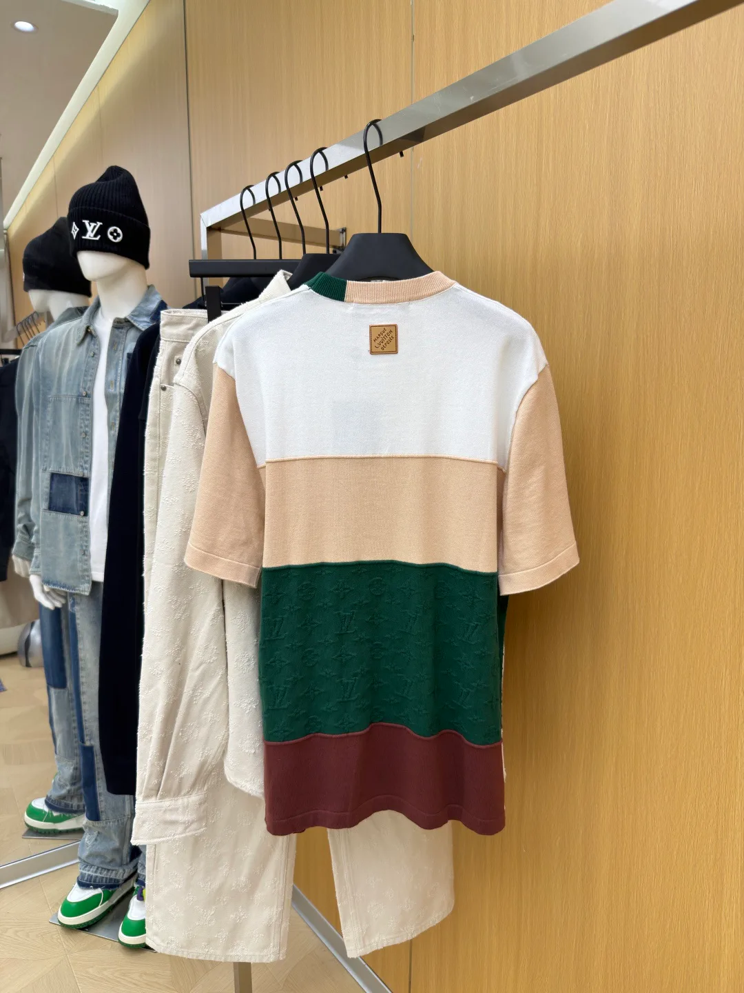 Men's T-Shirts LOUIS VUITTON 17933379