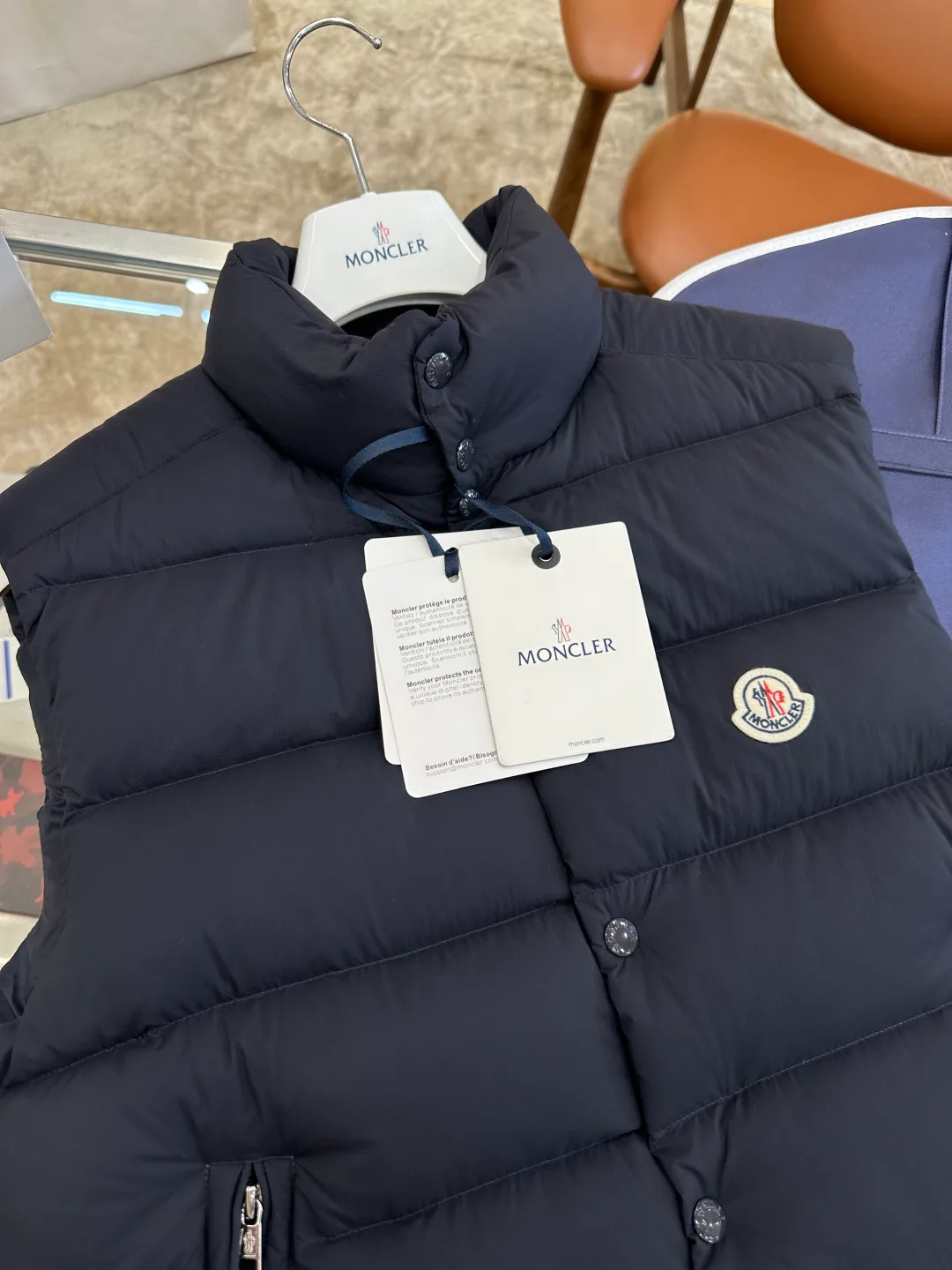 Men's Vests MONCLER 18260928