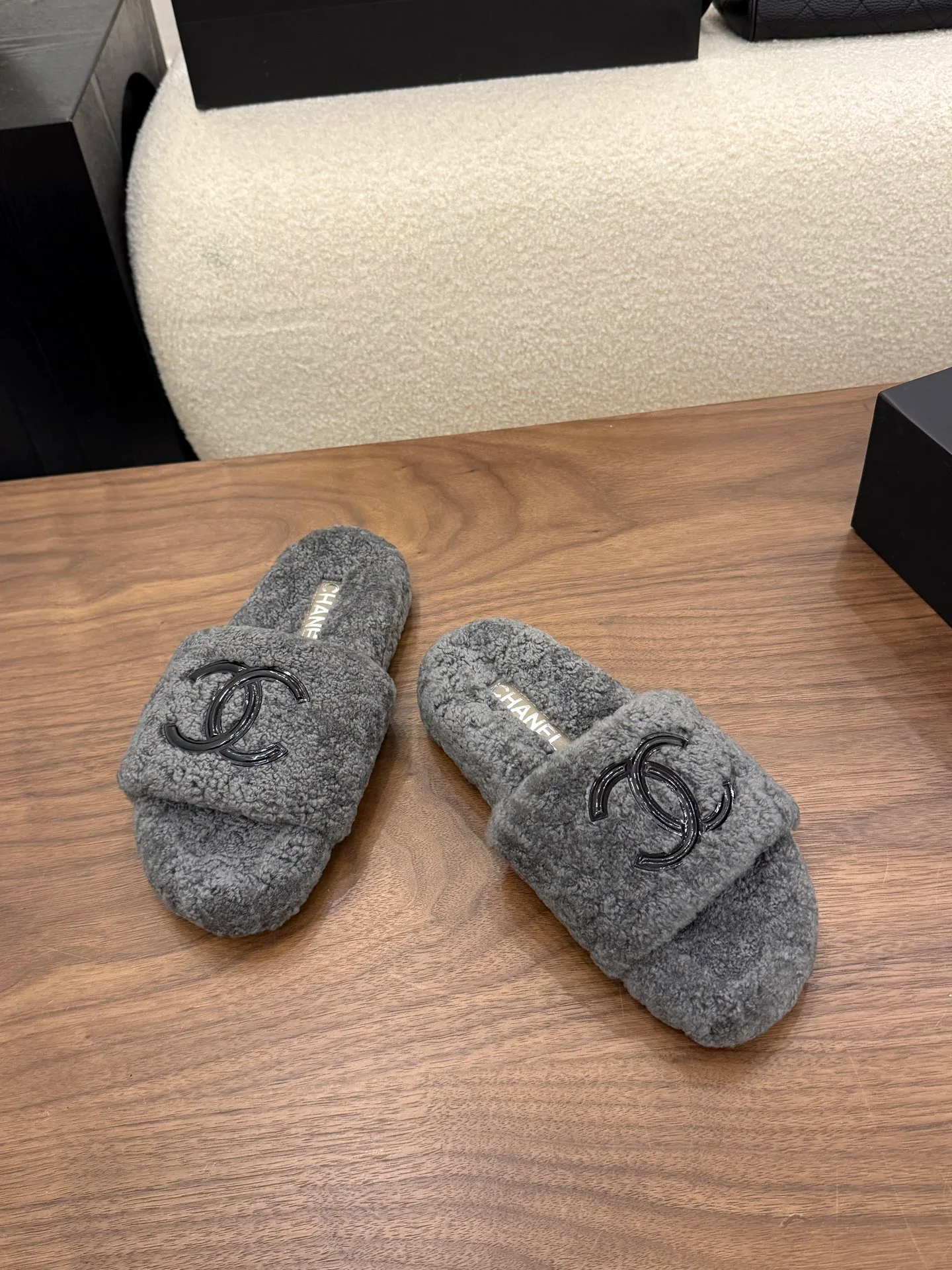 Women's Slippers CHANEL 18223669