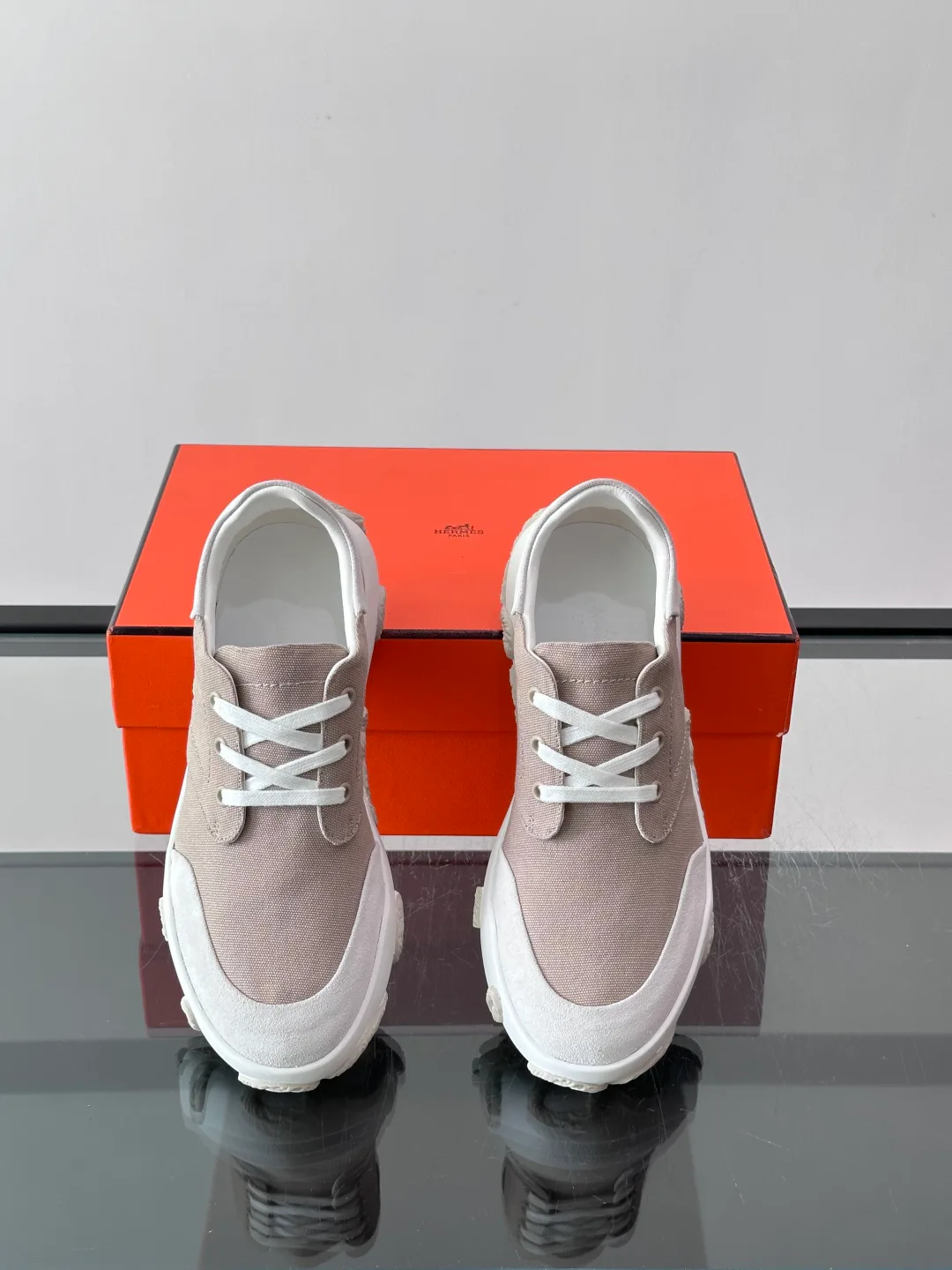 Women's Sneakers HERMES 17255274