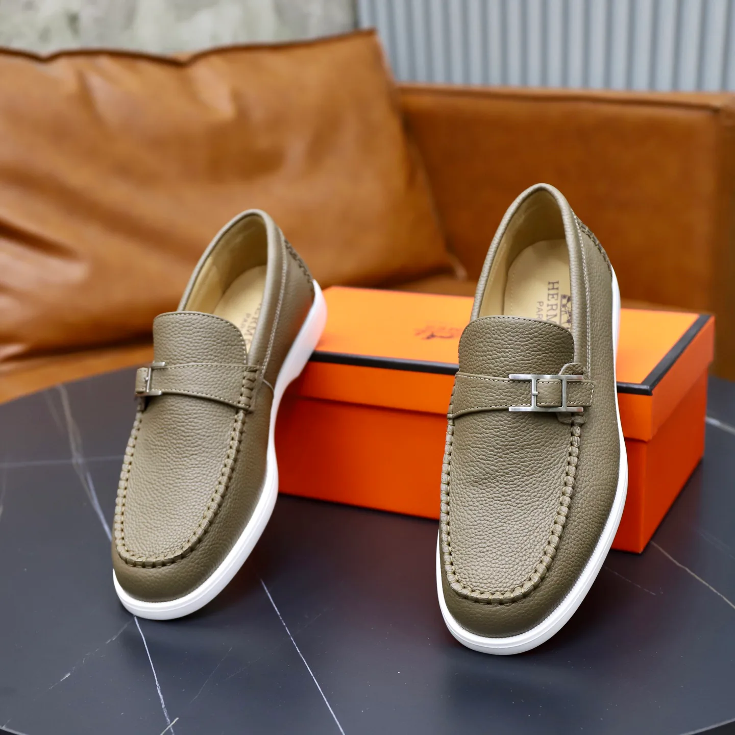 Men's Loafers And Dress Shoes HERMES 18103101