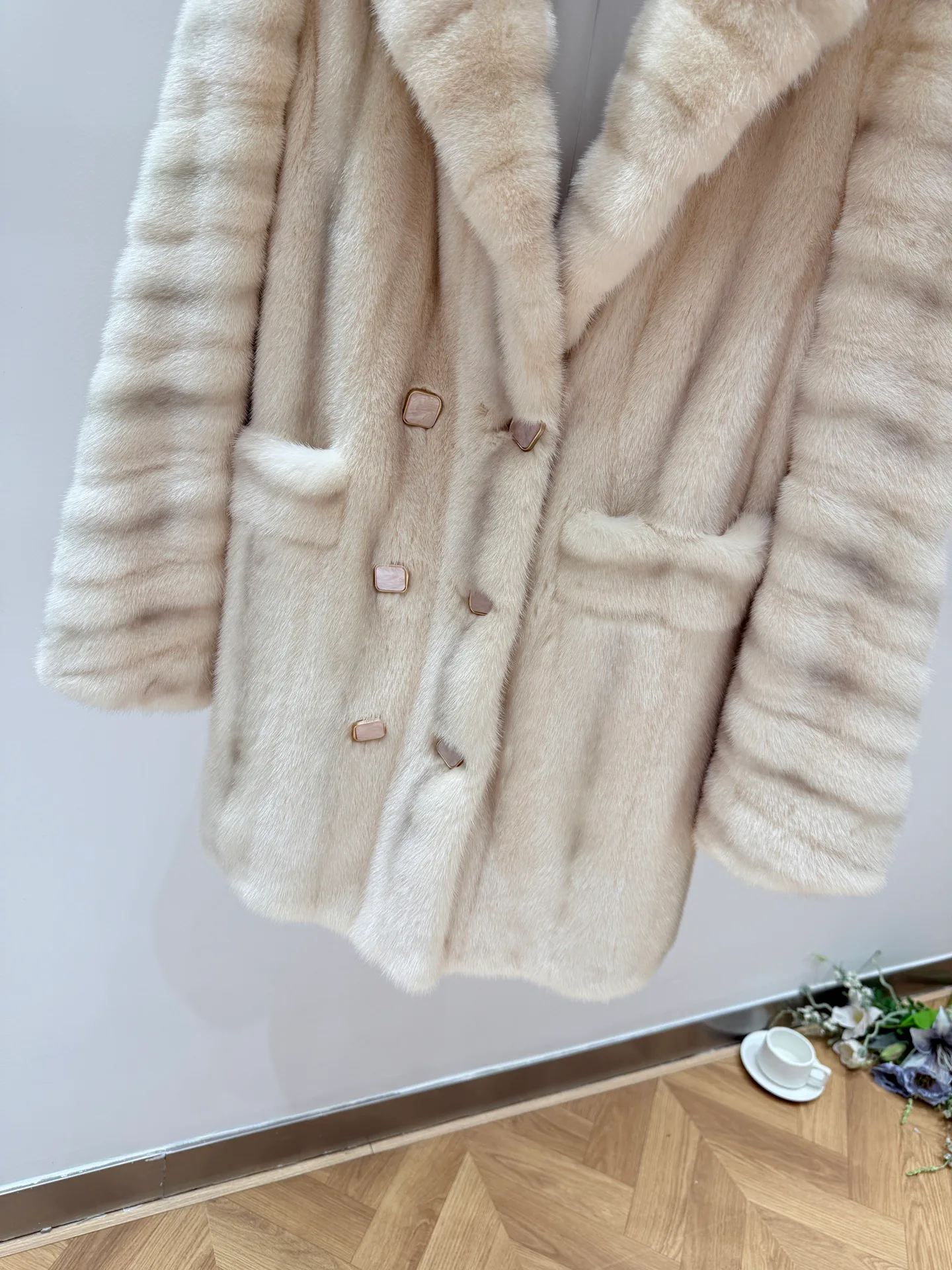 Women's Fur Coats CHANEL 18082527