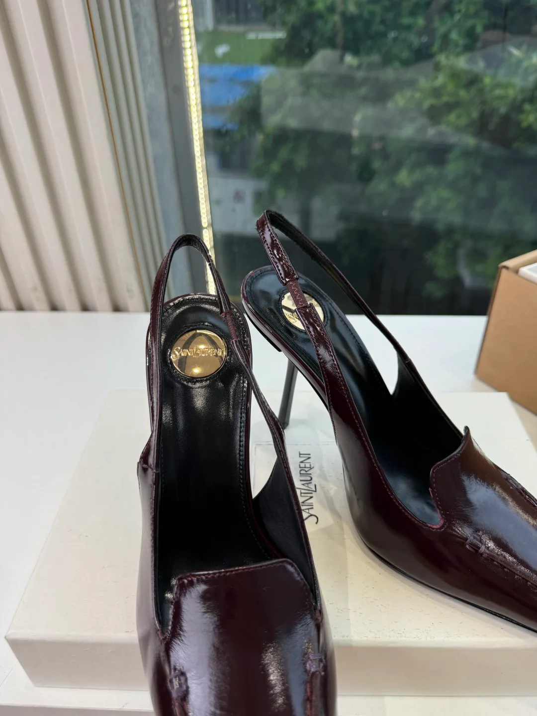 Women's Heels SAINT LAURENT 18104131