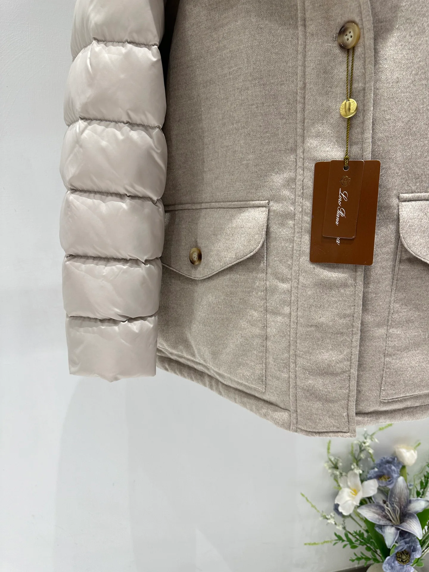 Women's Jackets And Down Jackets LORO PIANA 18082696