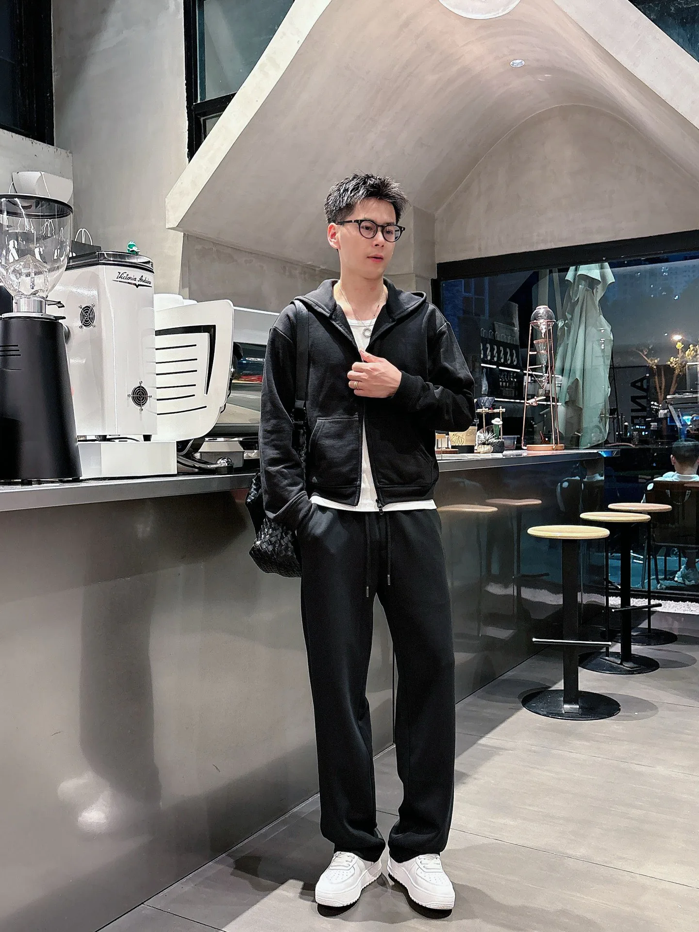 Брюки Мужские Saint Laurent 18596871