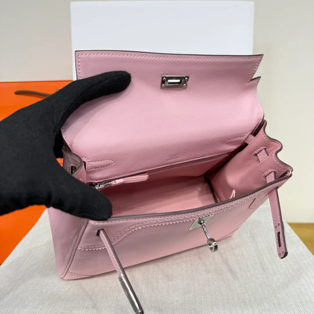 Women's Classic Handbags HERMES 18394556
