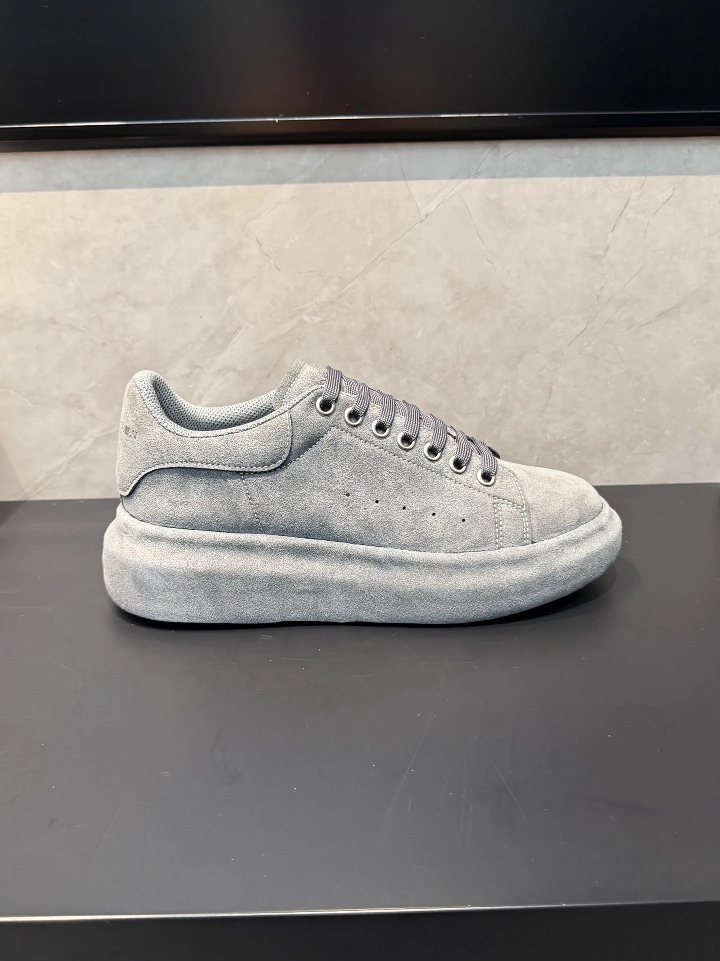 Women's Sneakers ALEXANDER MCQUEEN 18363905