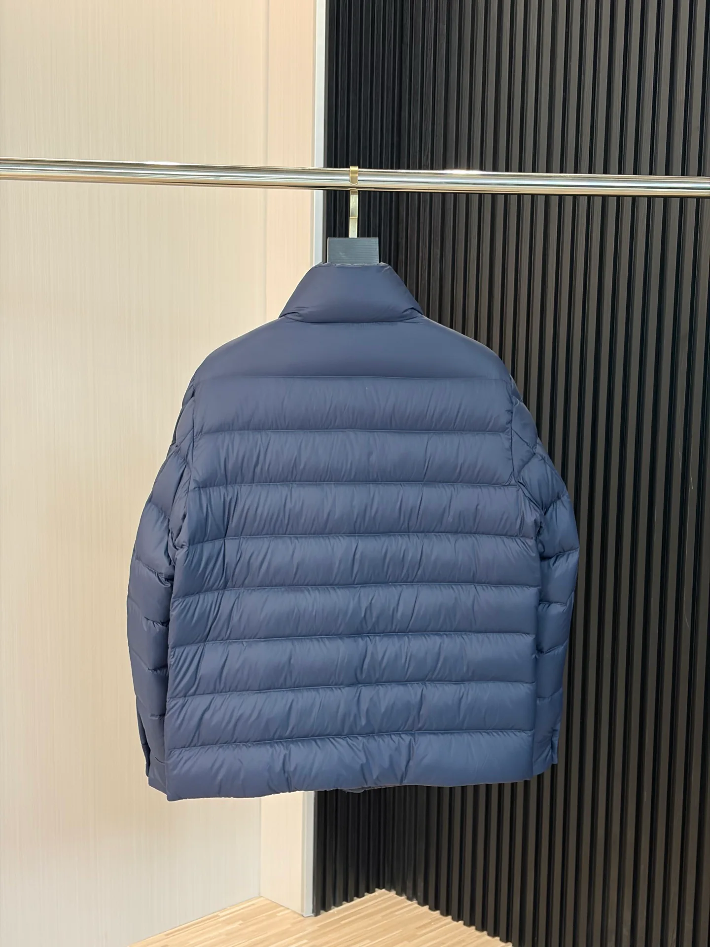 Women's Jackets And Down Jackets MONCLER 17868388