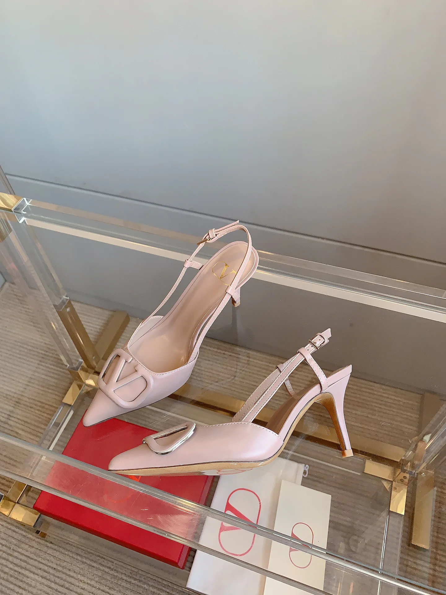 Women's Heels VALENTINO 17854408