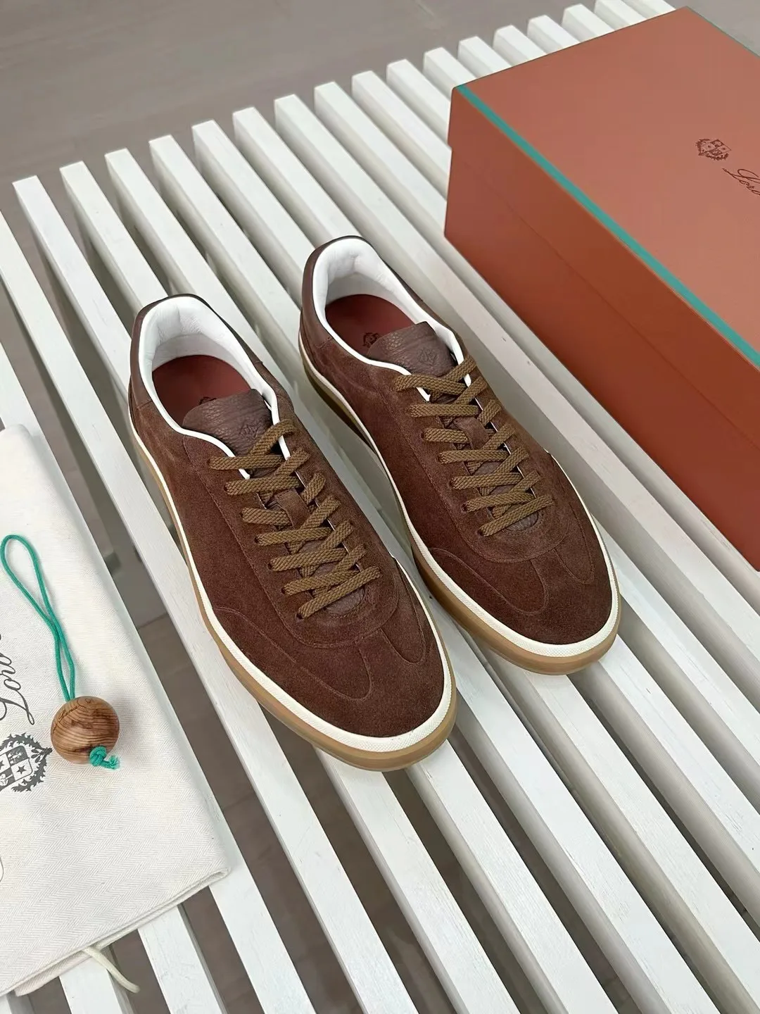 Men's Sneakers LORO PIANA 18382763