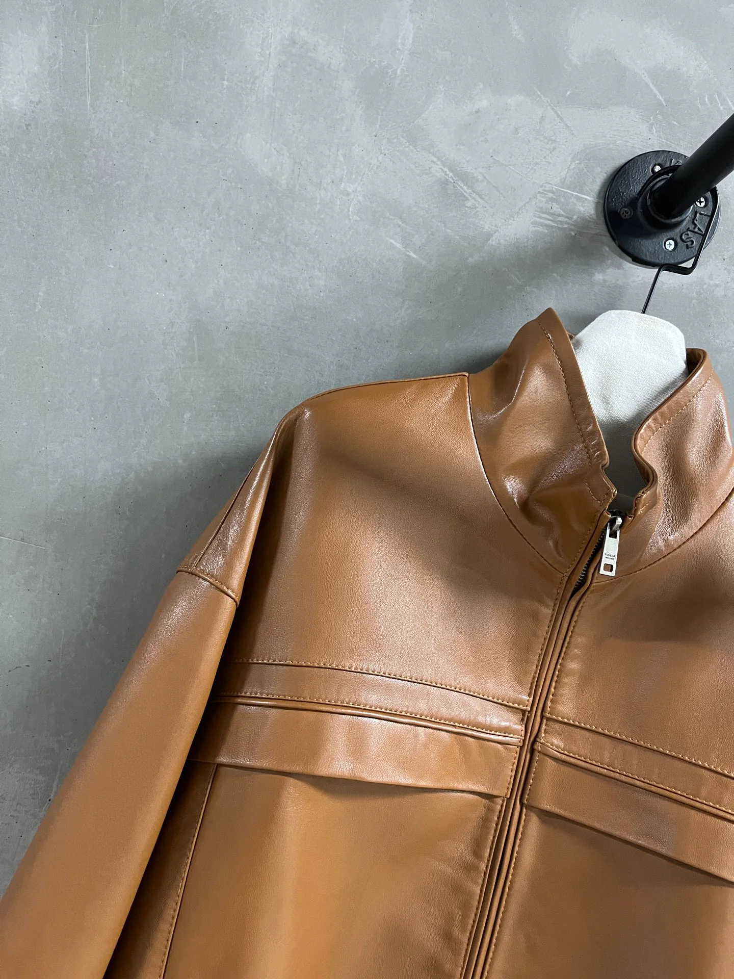 Women's Leather Jackets And Sheepskin Coats PRADA 18172847