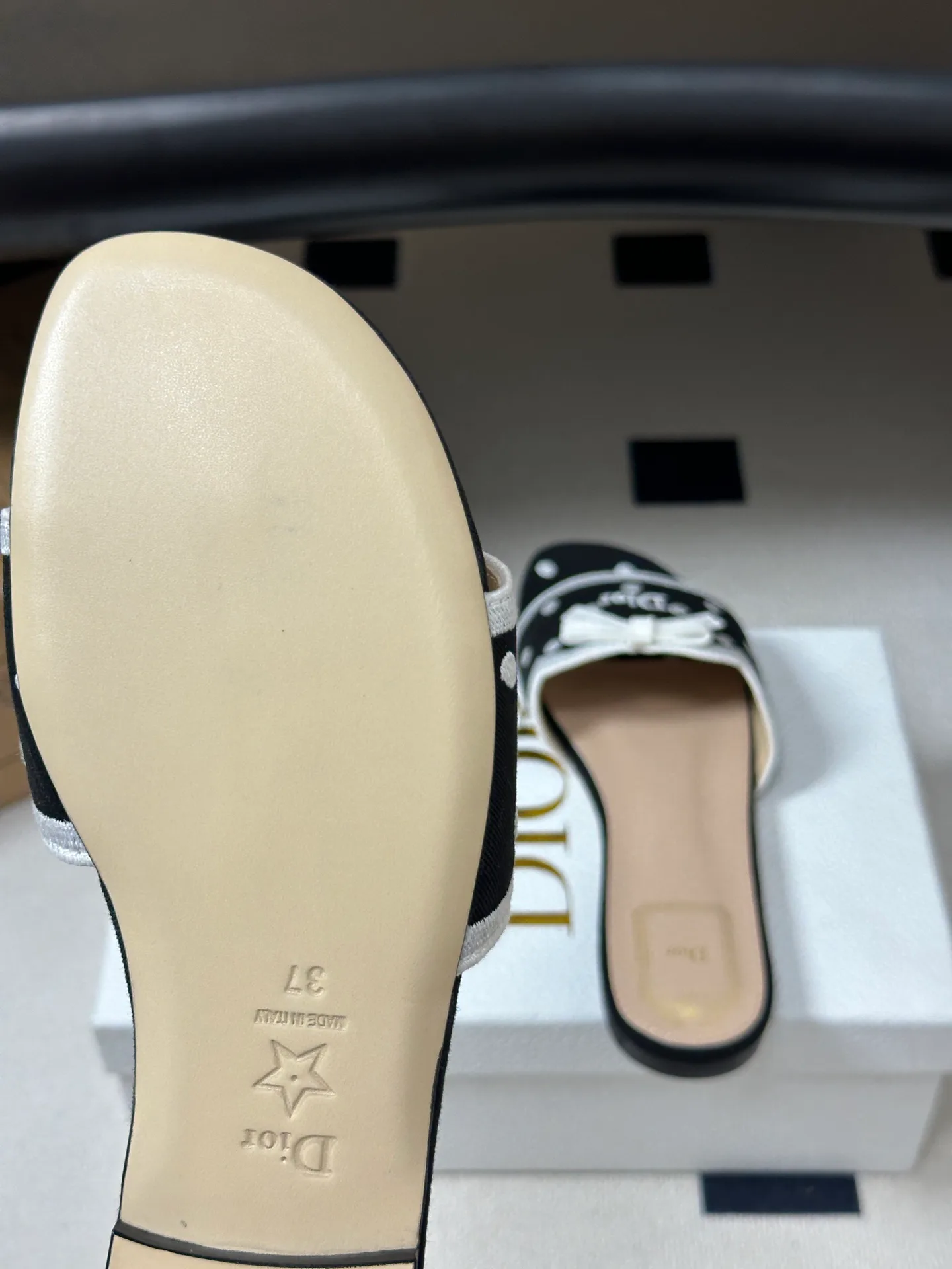 Women's Flip-Flops CHRISTIAN DIOR 18034779
