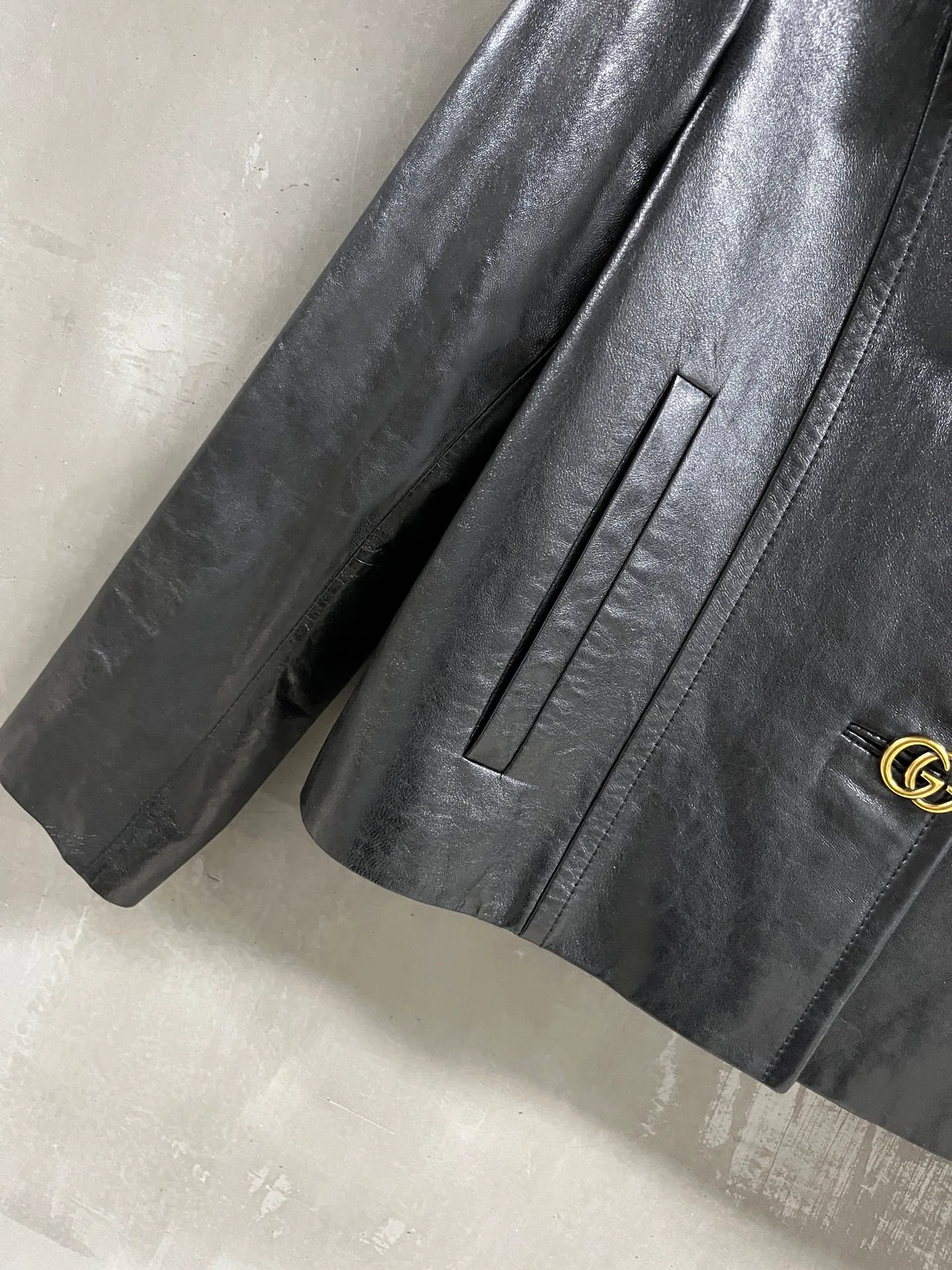 Women's Leather Jackets And Sheepskin Coats GUCCI 18172654