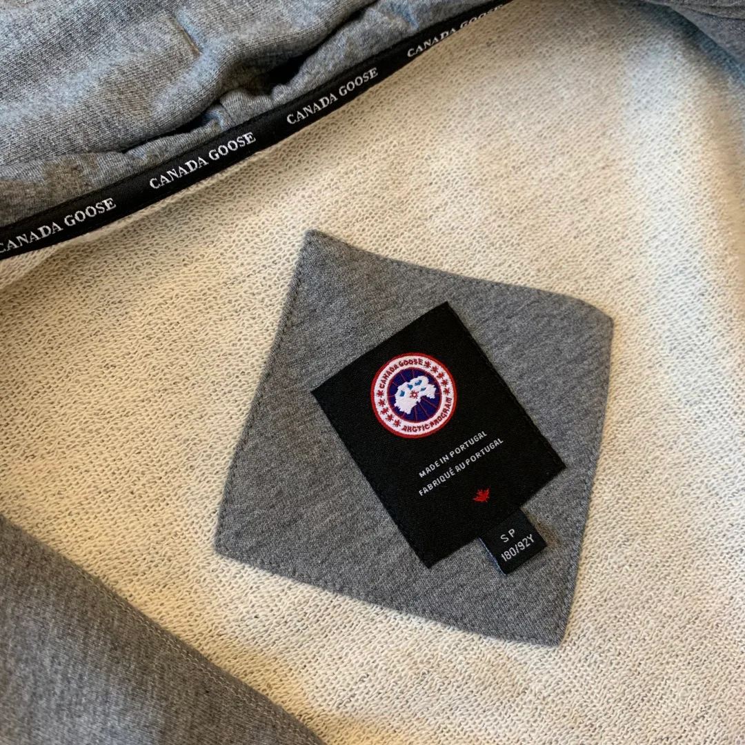 Women's Sweatshirts And Hoodies CANADA GOOSE 18247511