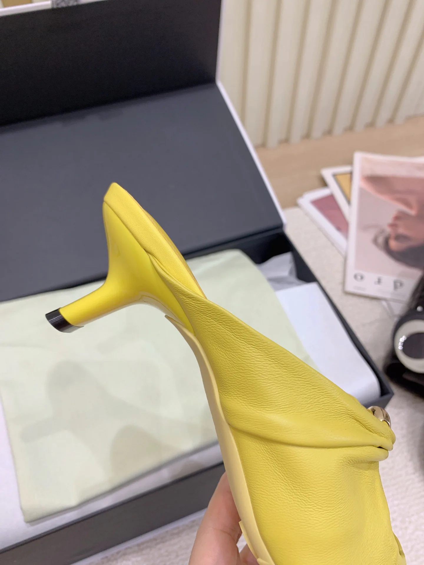 Women's Mules And Clogs LOEWE 17963197