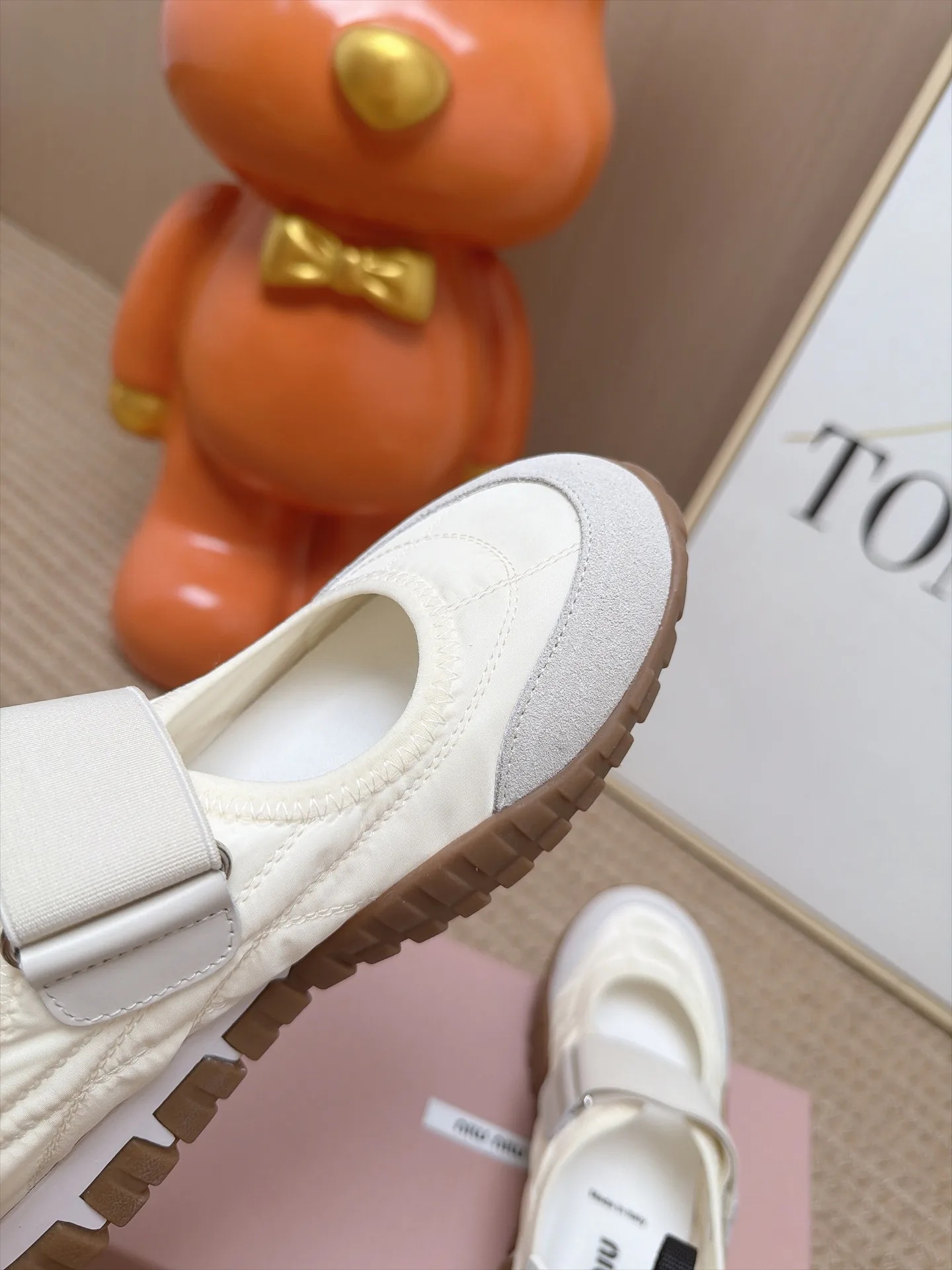 Women's Sneakers MIU MIU 18063017