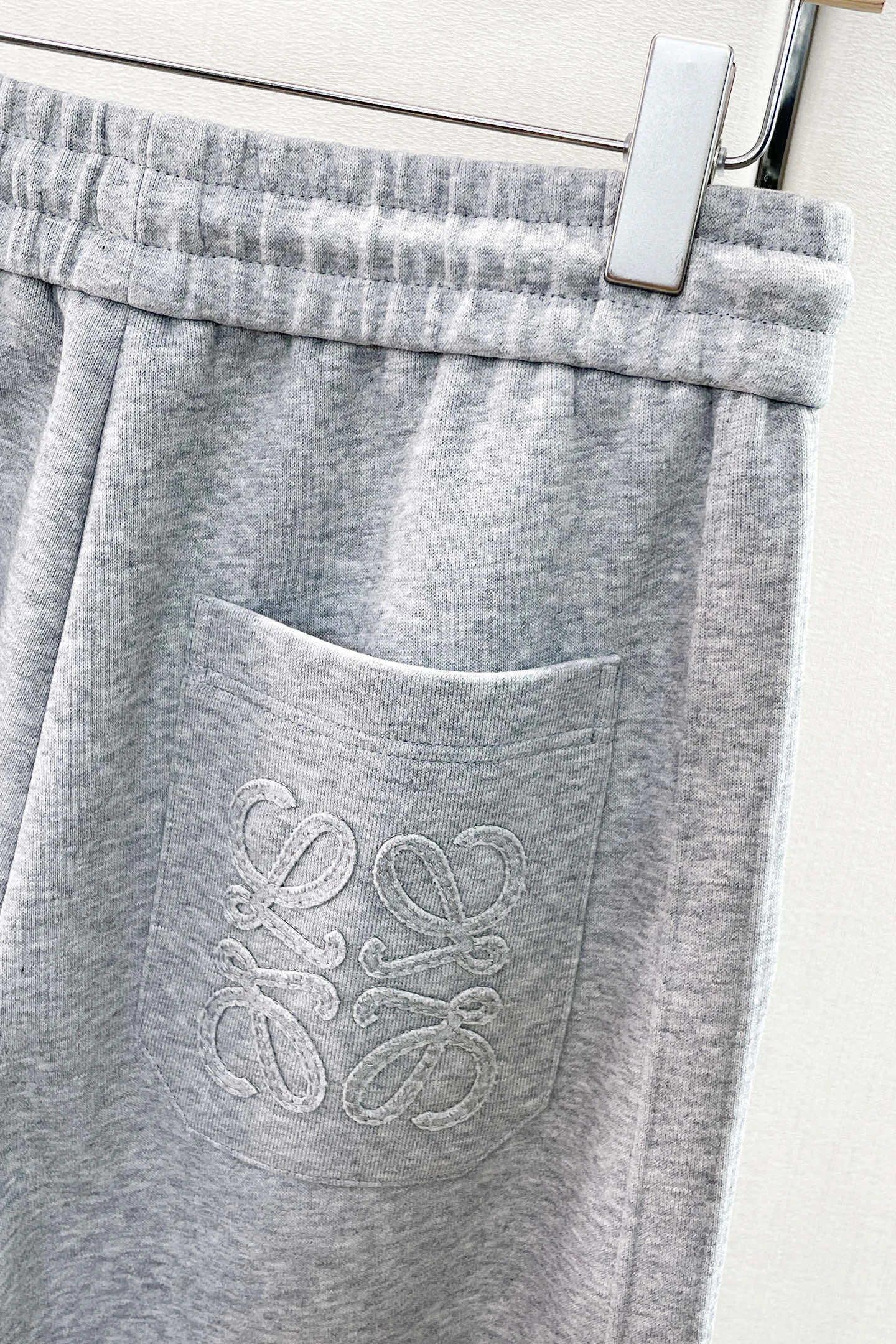 Men's Trousers LOEWE 18345673