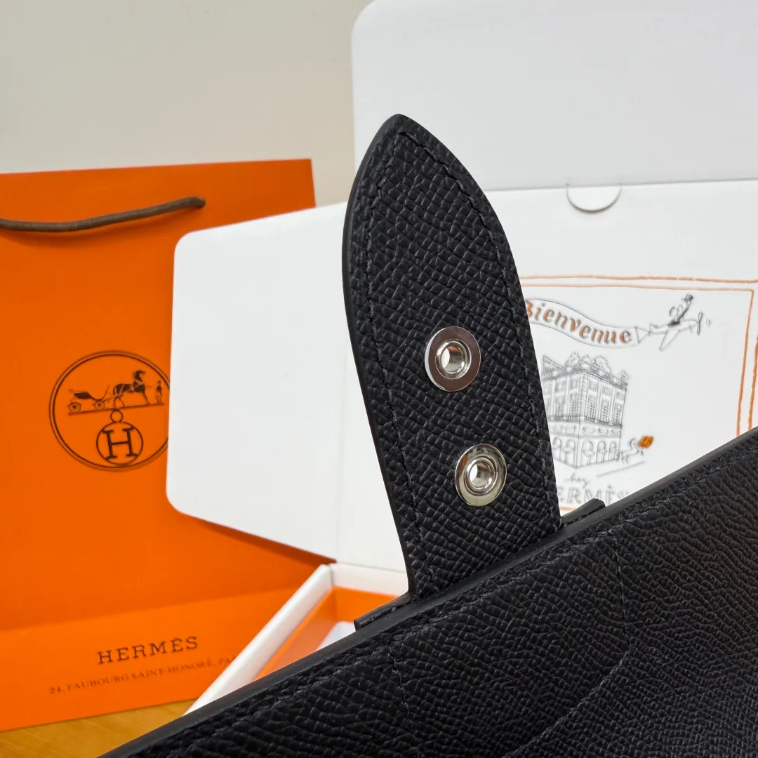 Women's Clutches HERMES 18077364