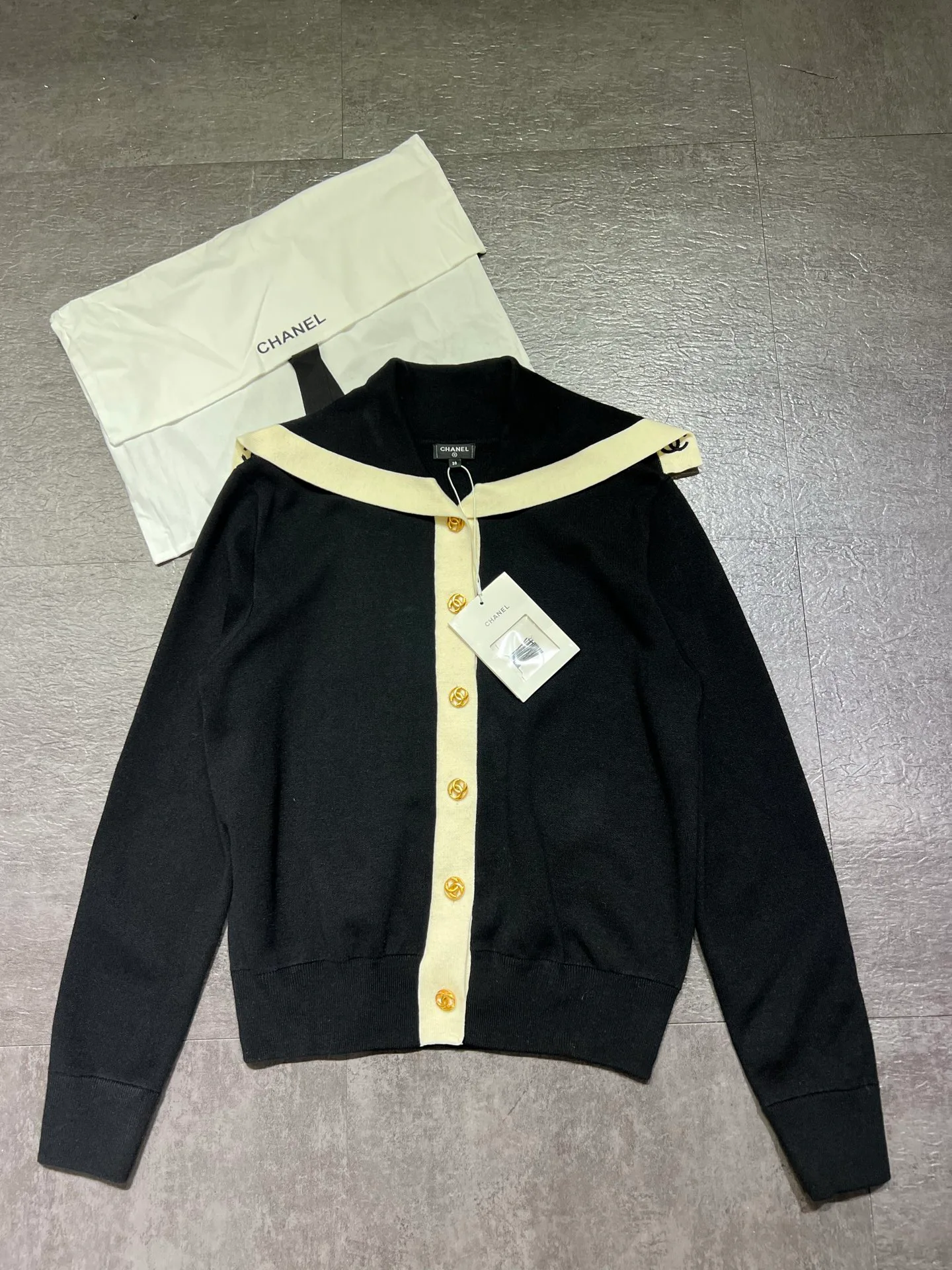 Women's Jumpers And Sweaters CHANEL 18220883