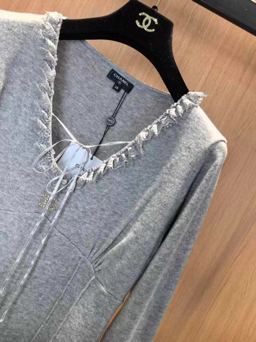 Women's Jumpers And Sweaters CHANEL 18138236