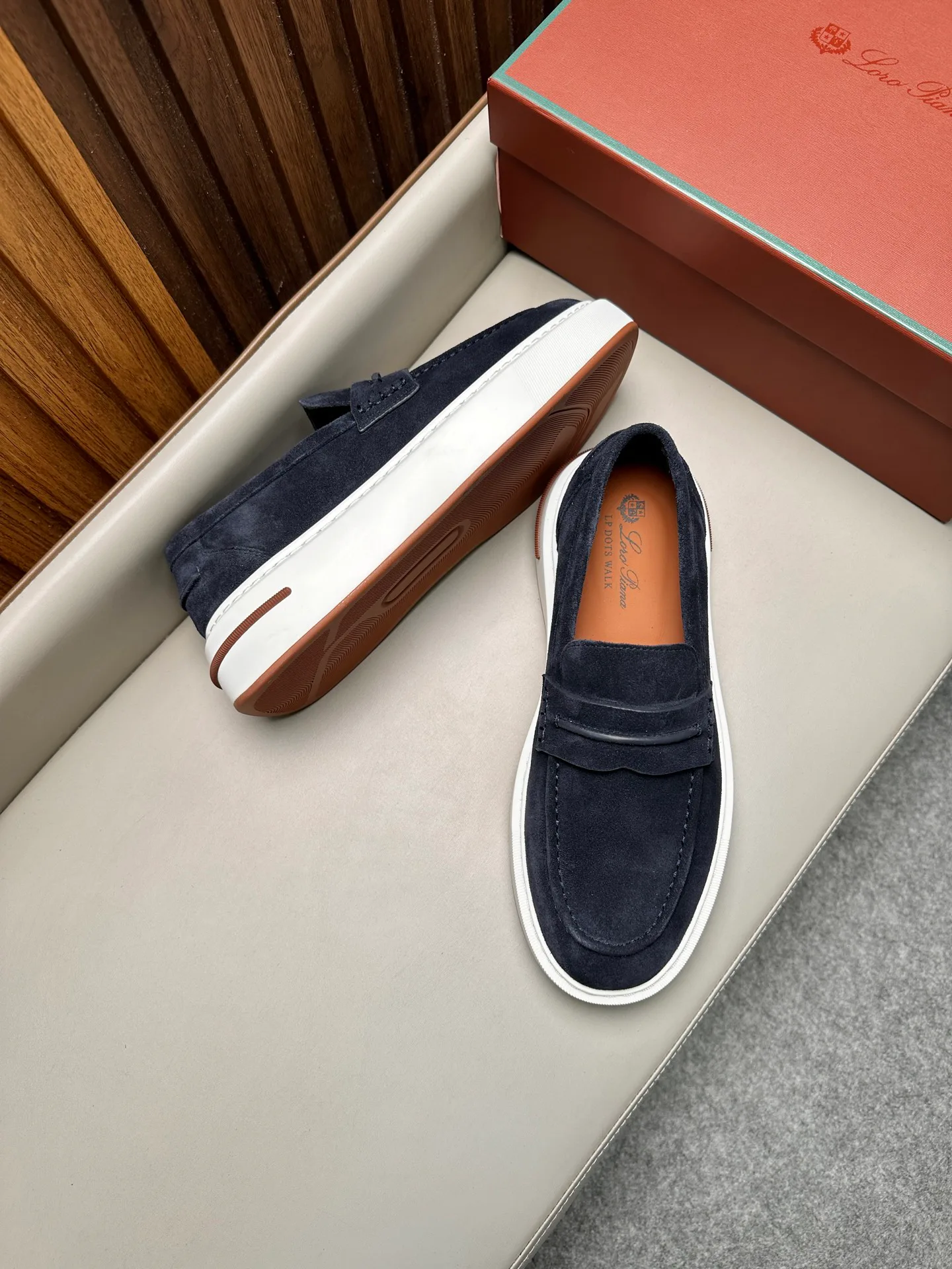 Men's Loafers And Dress Shoes LORO PIANA 18367877