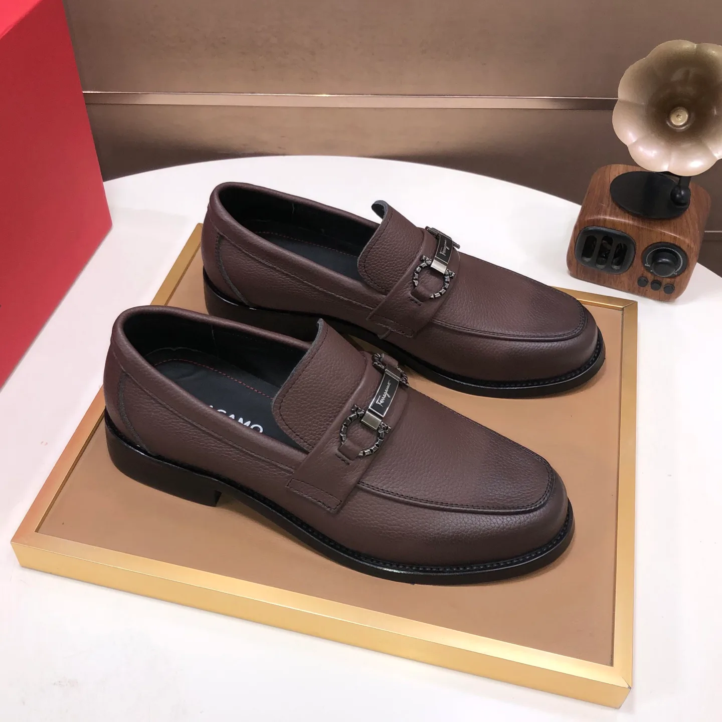 Men's Loafers And Dress Shoes SALVATORE FERRAGAMO 18262175