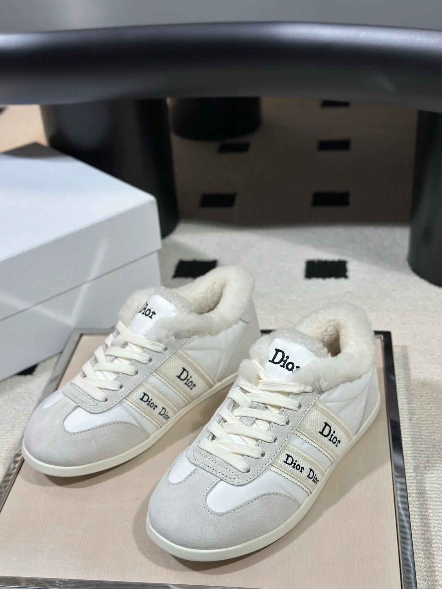 Women's Sneakers CHRISTIAN DIOR 18366779