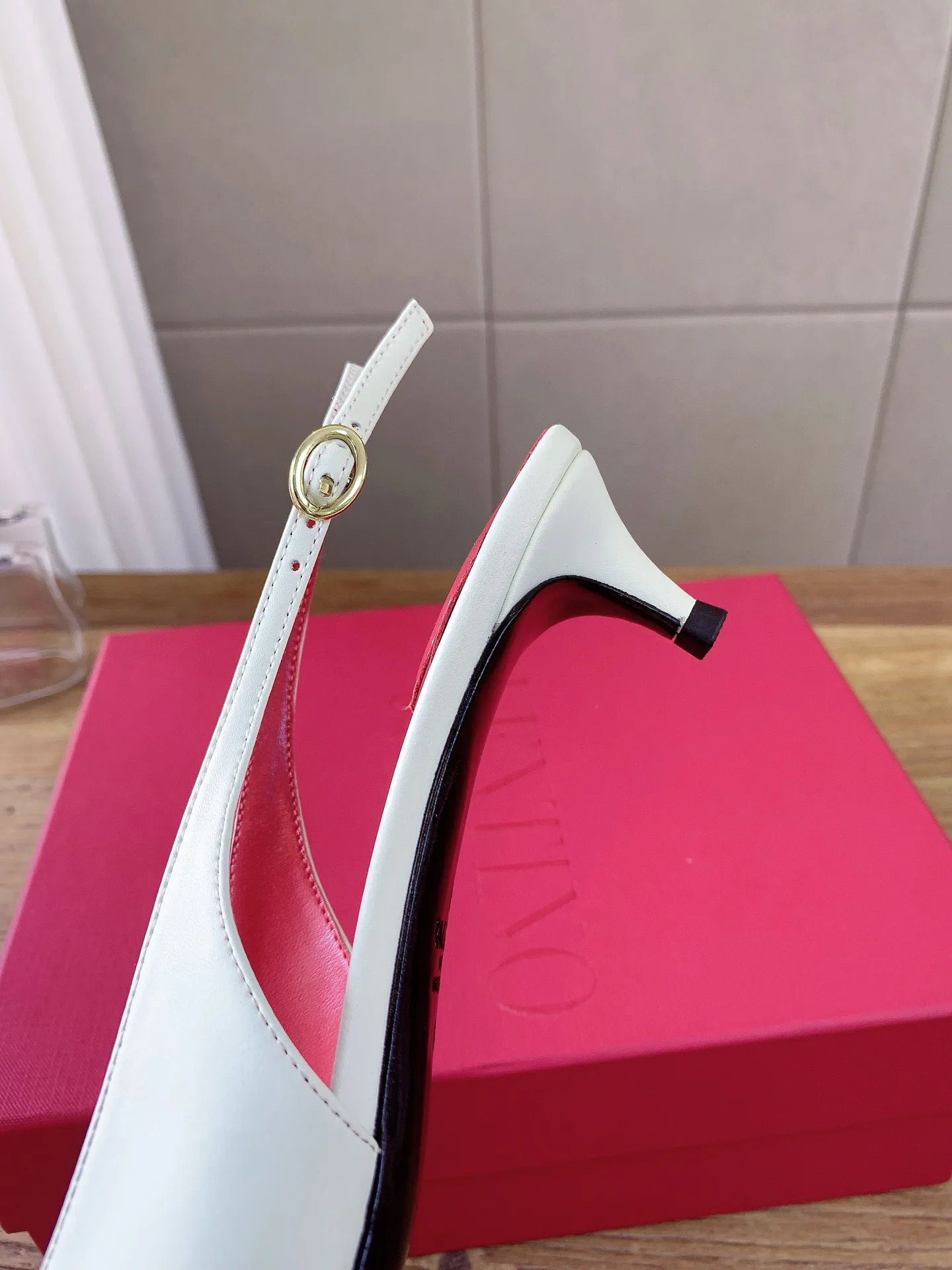 Women's Heels VALENTINO 17862469