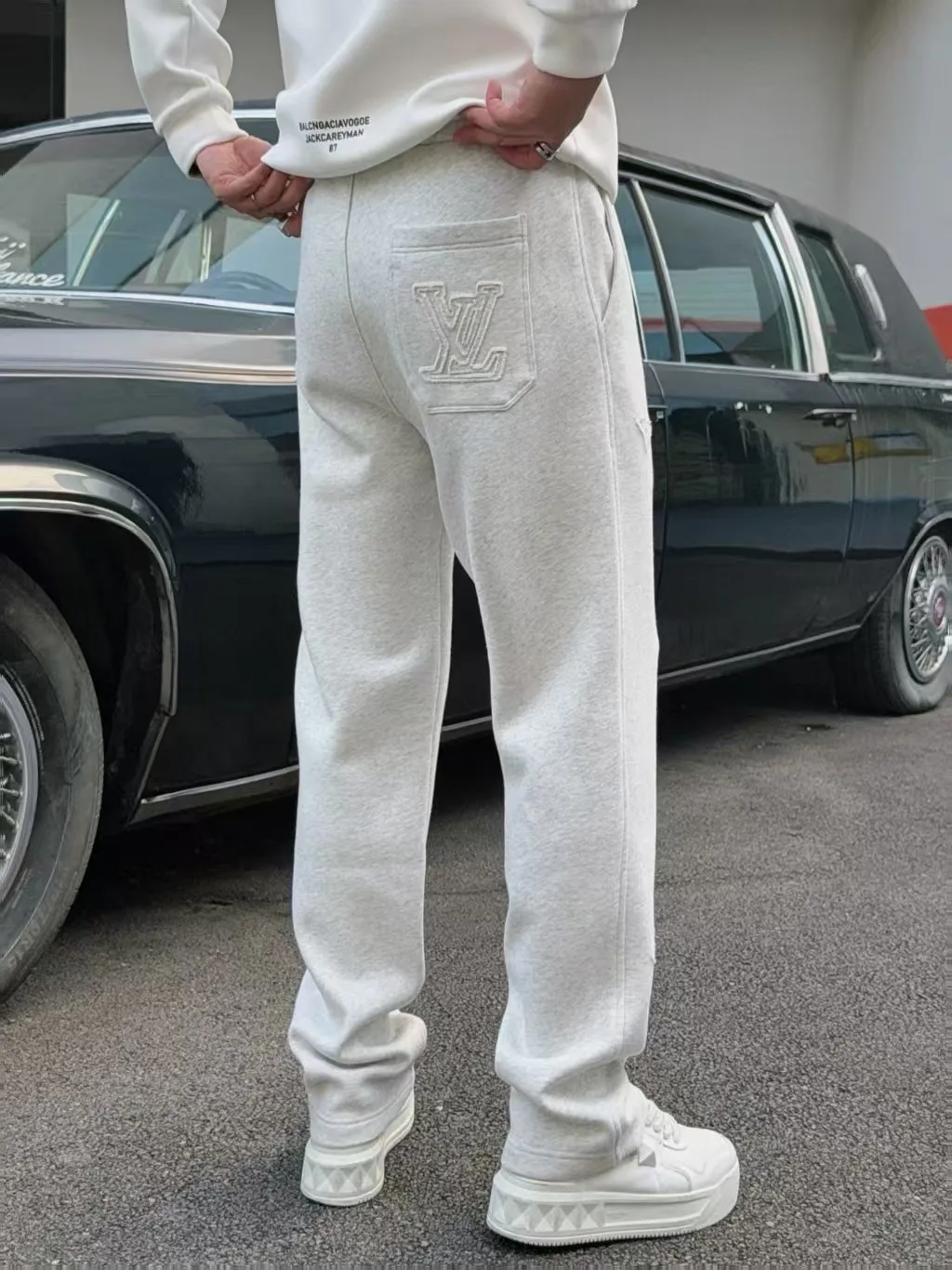 Men's Trousers LOUIS VUITTON 18178316