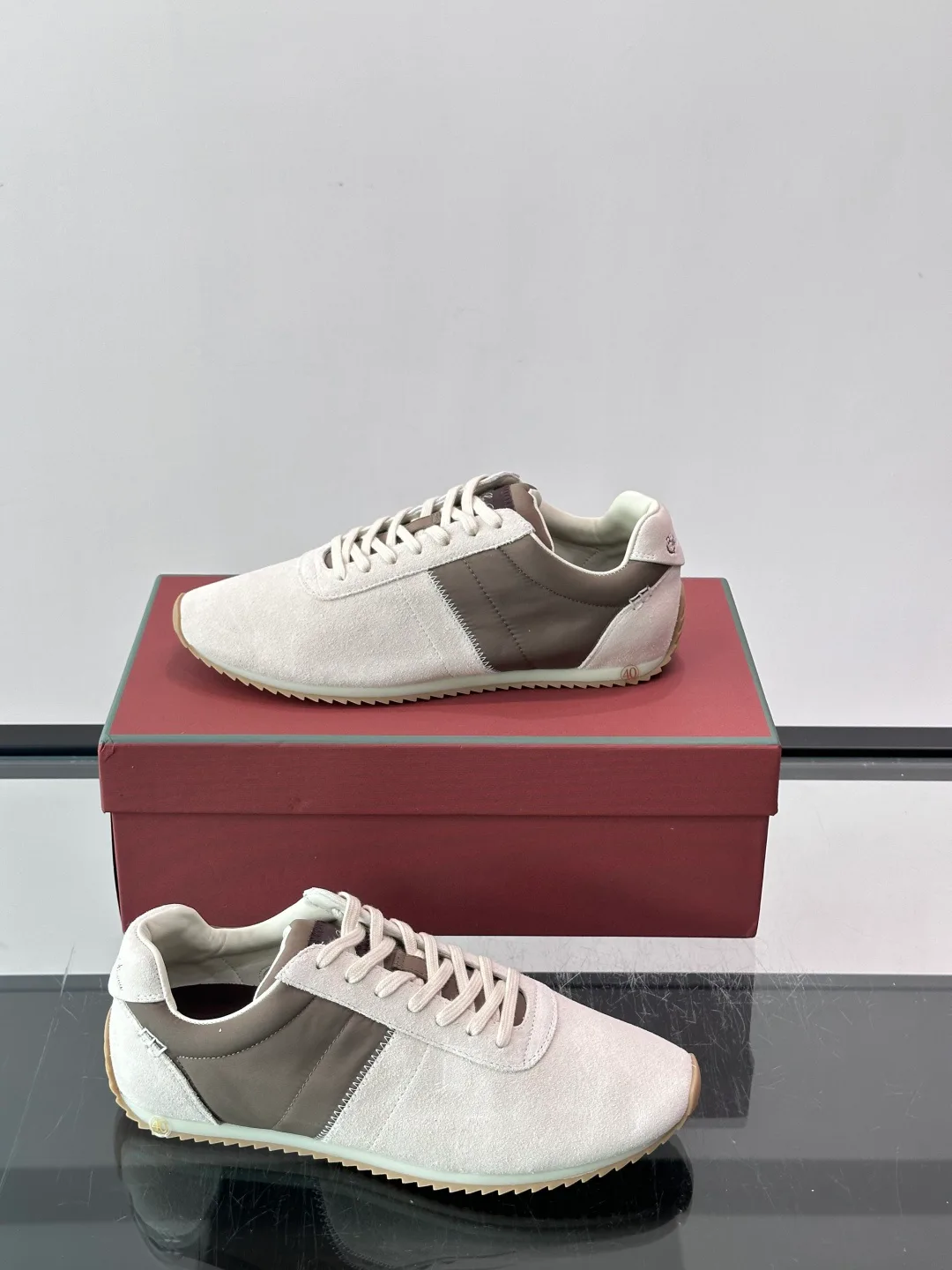 Women's Sneakers LORO PIANA 17447597