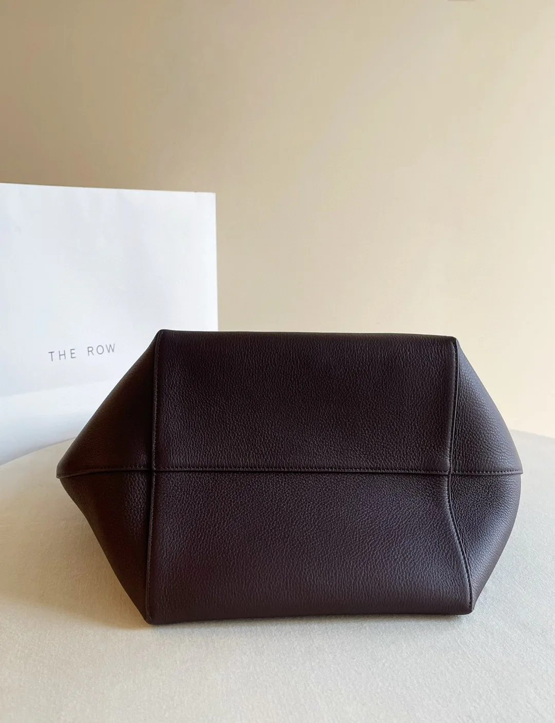 Women's Classic Handbags THE ROW 18070657