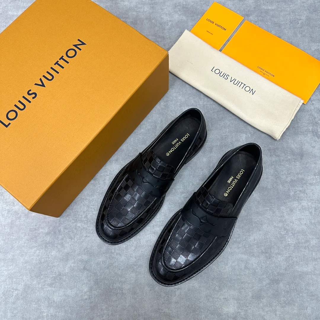 Men's Loafers And Dress Shoes LOUIS VUITTON 18193992