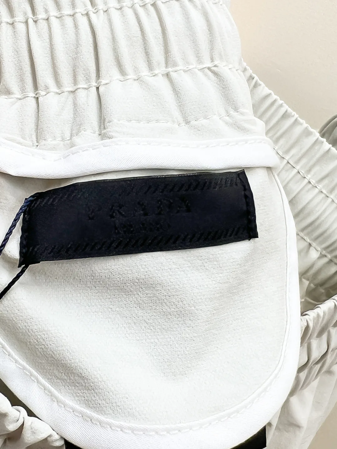 Men's Shorts PRADA 18499240