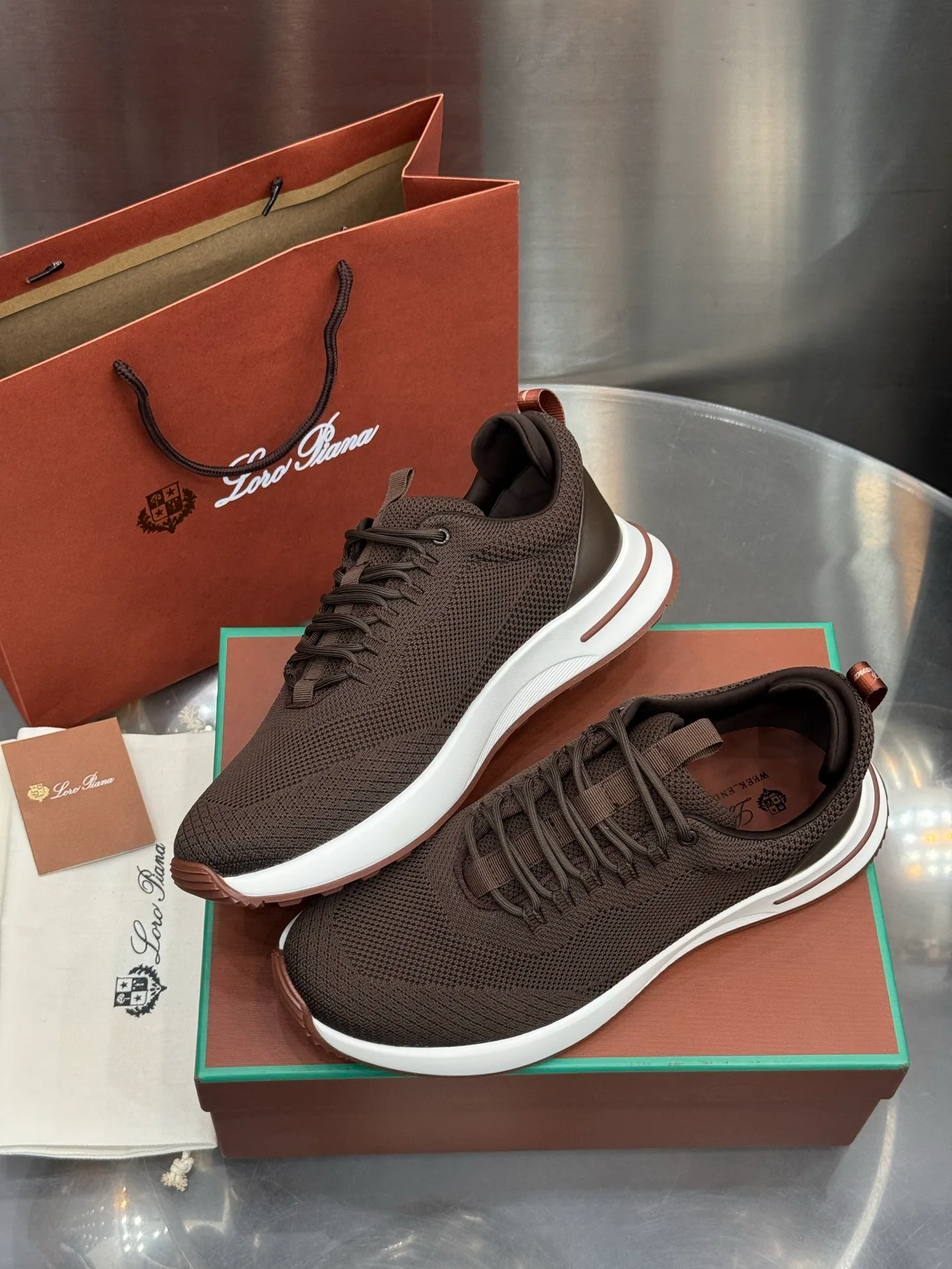 Men's Sneakers LORO PIANA 18202677