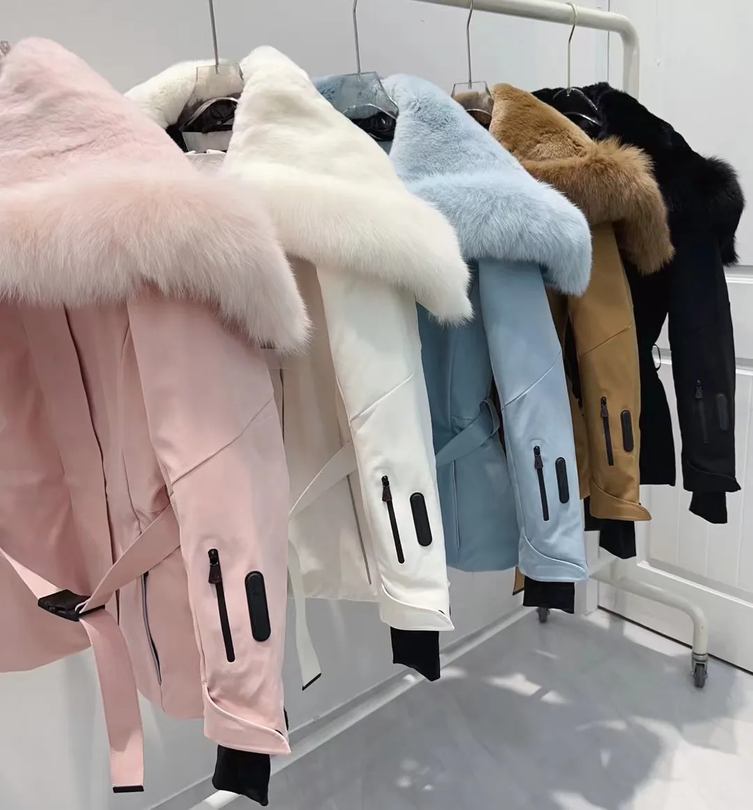 Women's Jackets And Down Jackets MONCLER 18017027