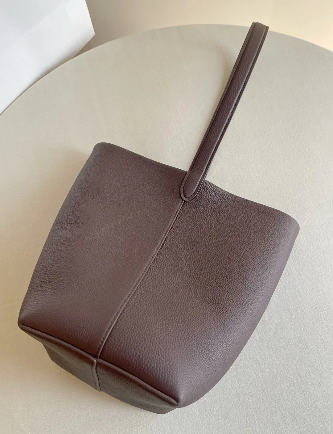 Women's Classic Handbags THE ROW 18070658
