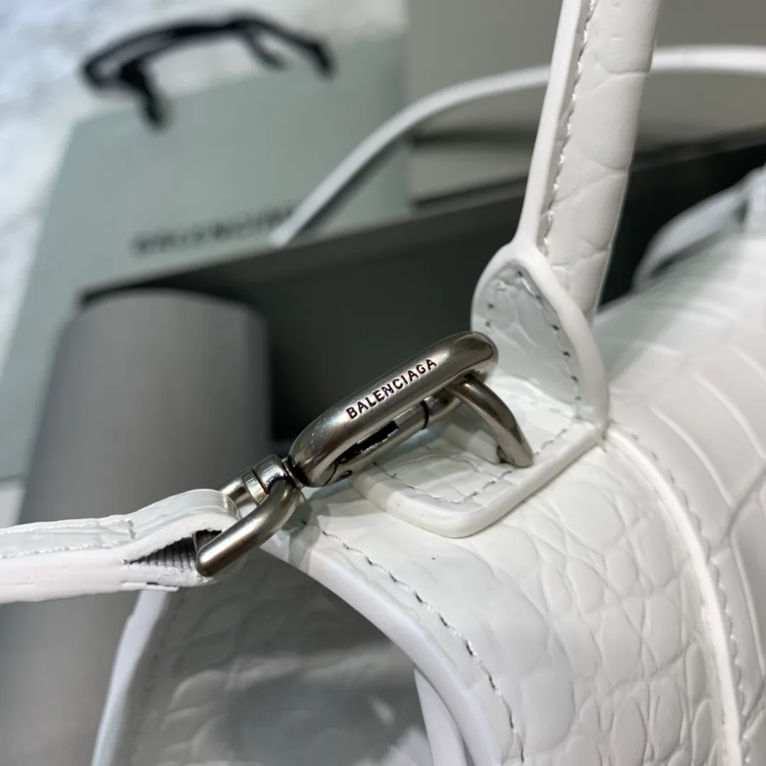 Women's Classic Handbags BALENCIAGA 17359749