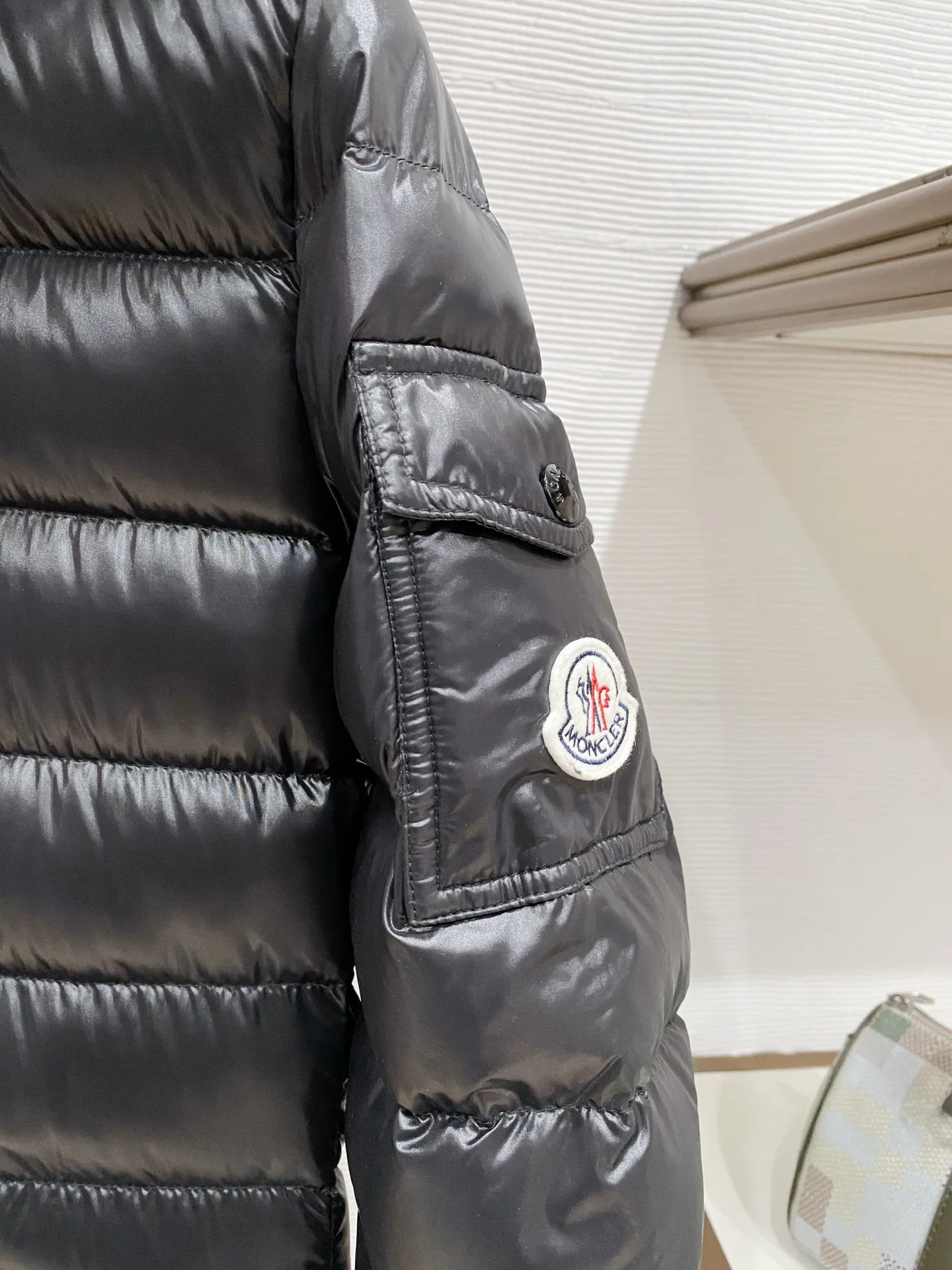 Women's Jackets And Down Jackets MONCLER 17896861