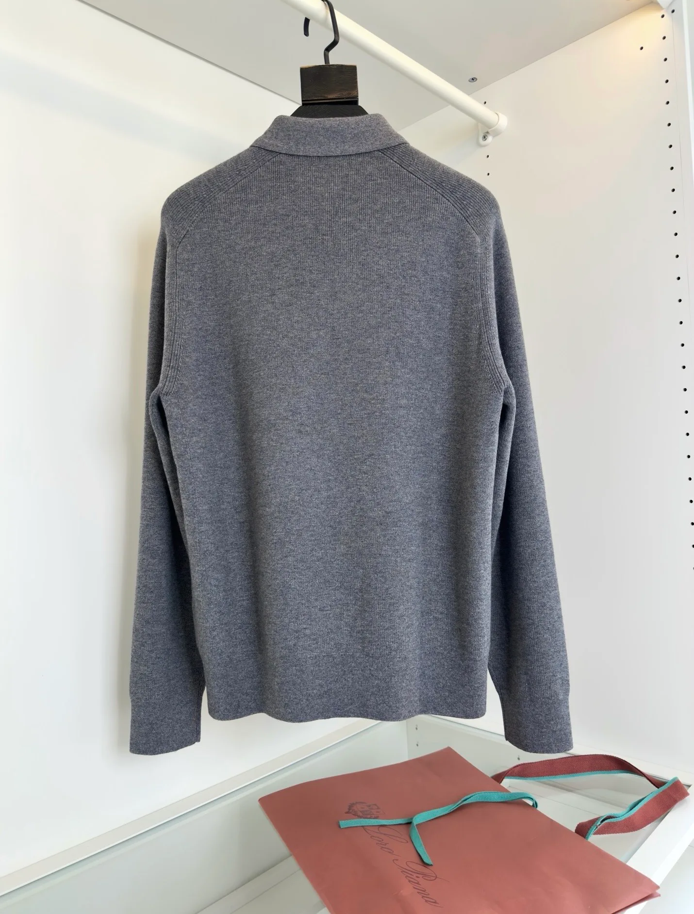 Men's Jumpers And Sweaters LORO PIANA 18244506