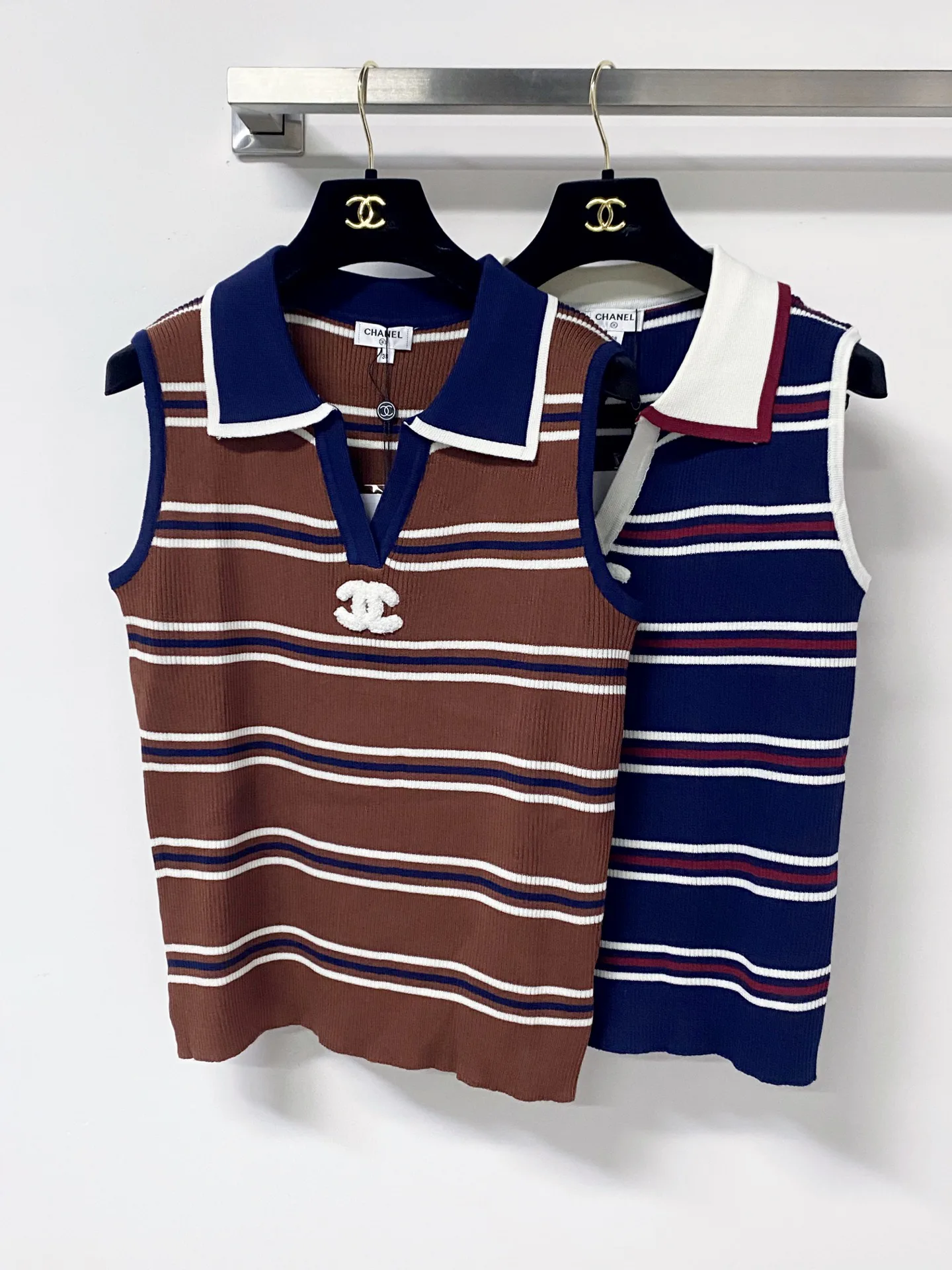 Women's Vests CHANEL 16930858