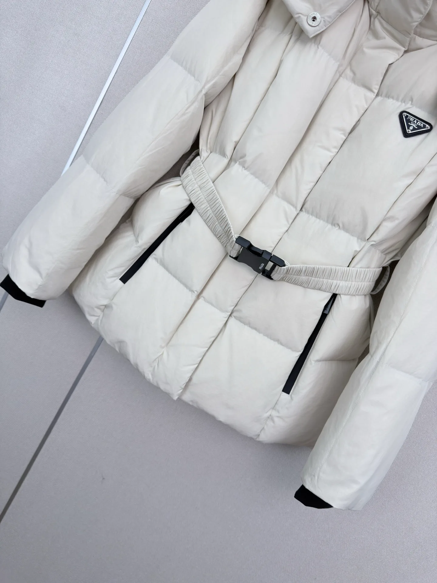 Women's Jackets And Down Jackets PRADA 18056368
