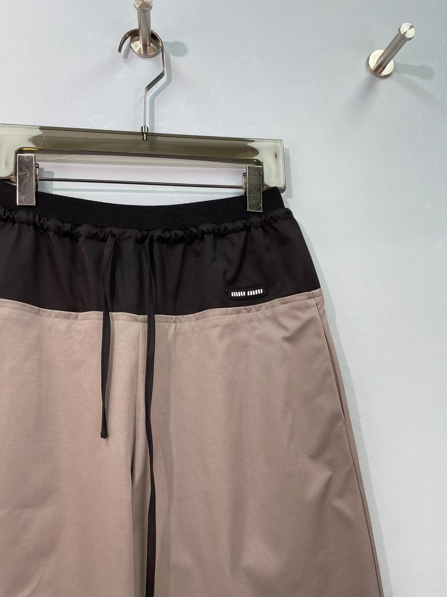 Women's Trousers MIU MIU 18359196