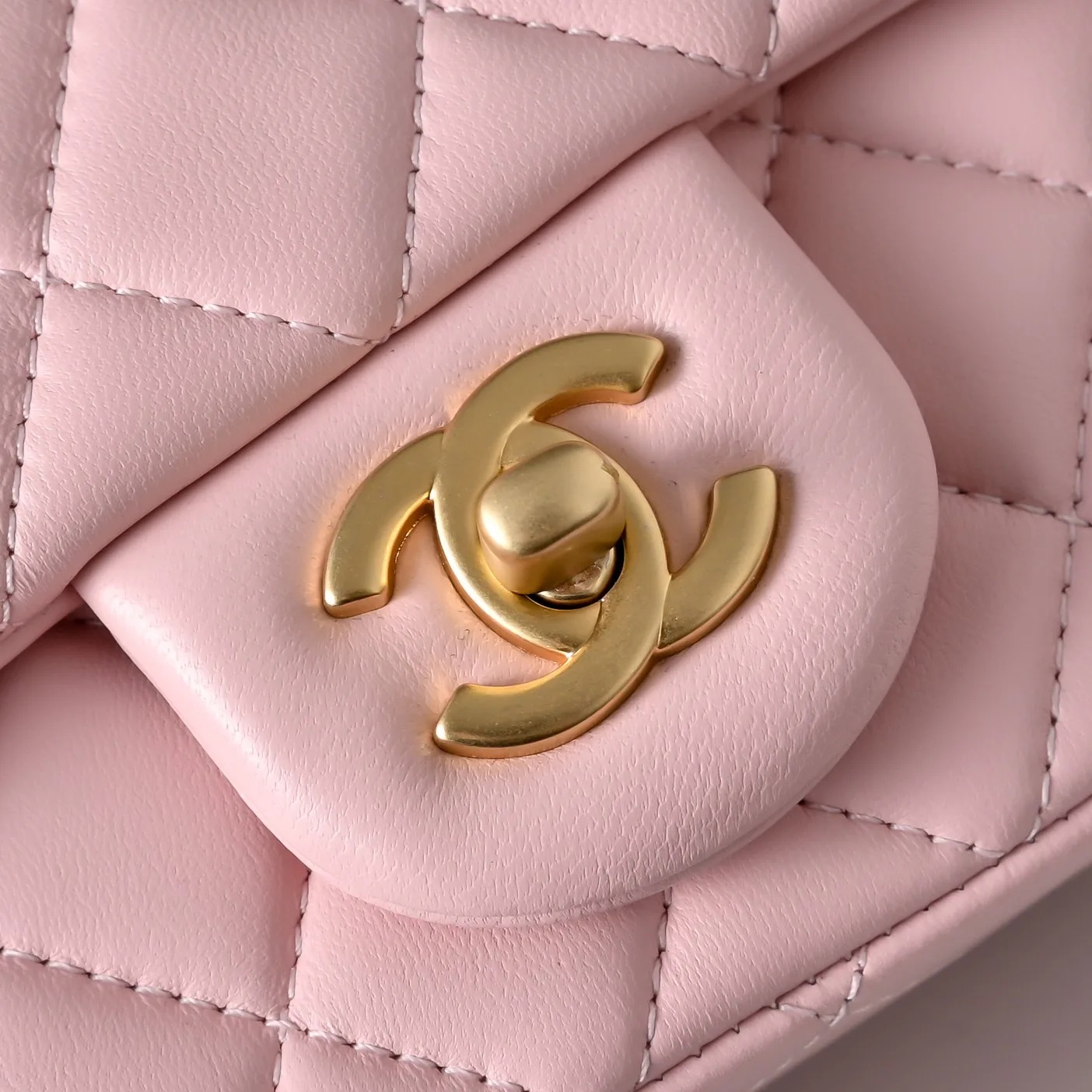 Women's Classic Handbags CHANEL 17802242