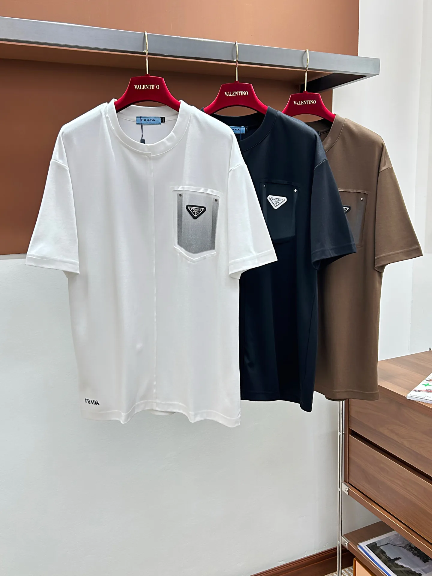 Men's T-Shirts PRADA 18246938